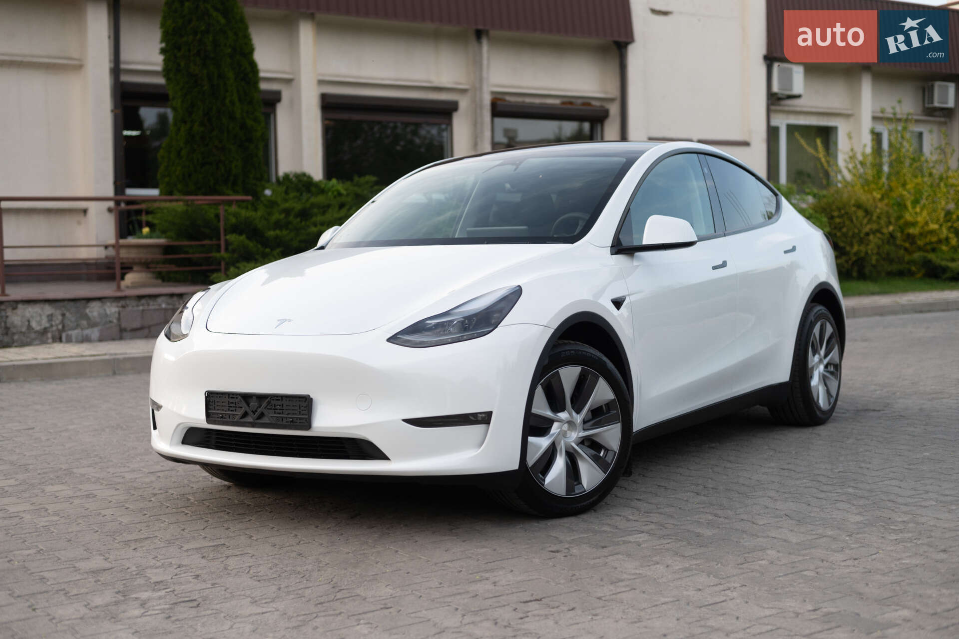 Tesla Model Y 2023 VIN XP7YGCEK7PB193669 фото оголошення 13 з 58