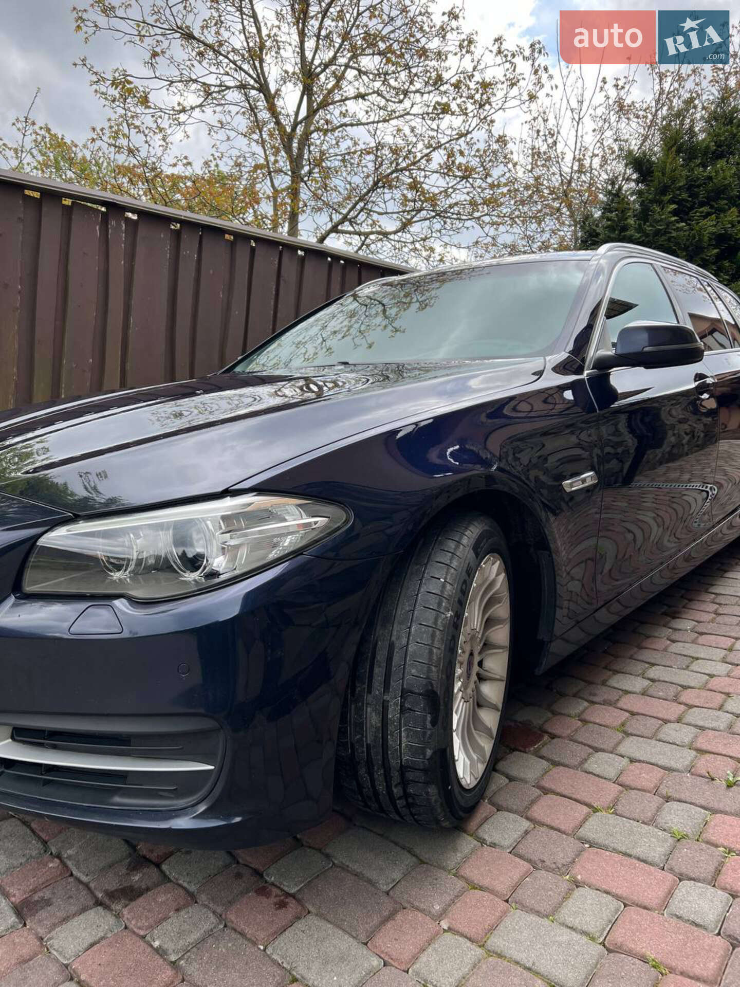 BMW 5 Series 2013 VIN WBA5J31050D069050 фото оголошення 2 з 19
