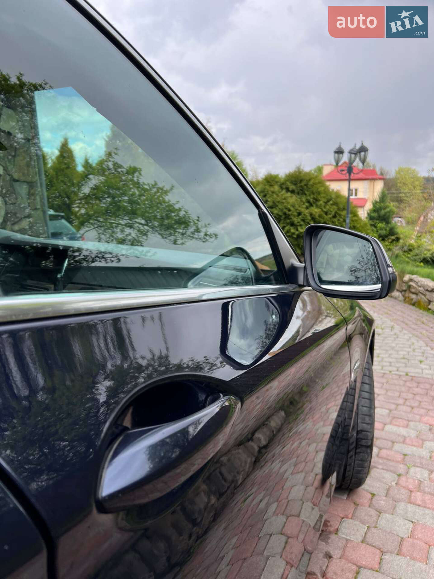 BMW 5 Series 2013 VIN WBA5J31050D069050 фото оголошення 6 з 19