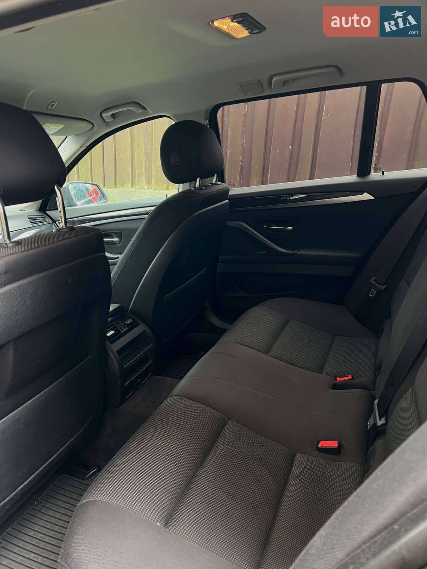 BMW 5 Series 2013 VIN WBA5J31050D069050 фото оголошення 12 з 19
