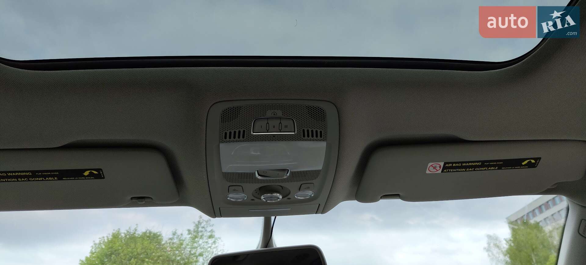 Audi Q5 2011 VIN WA1LFAFP3BA102258 фото оголошення 11 з 16