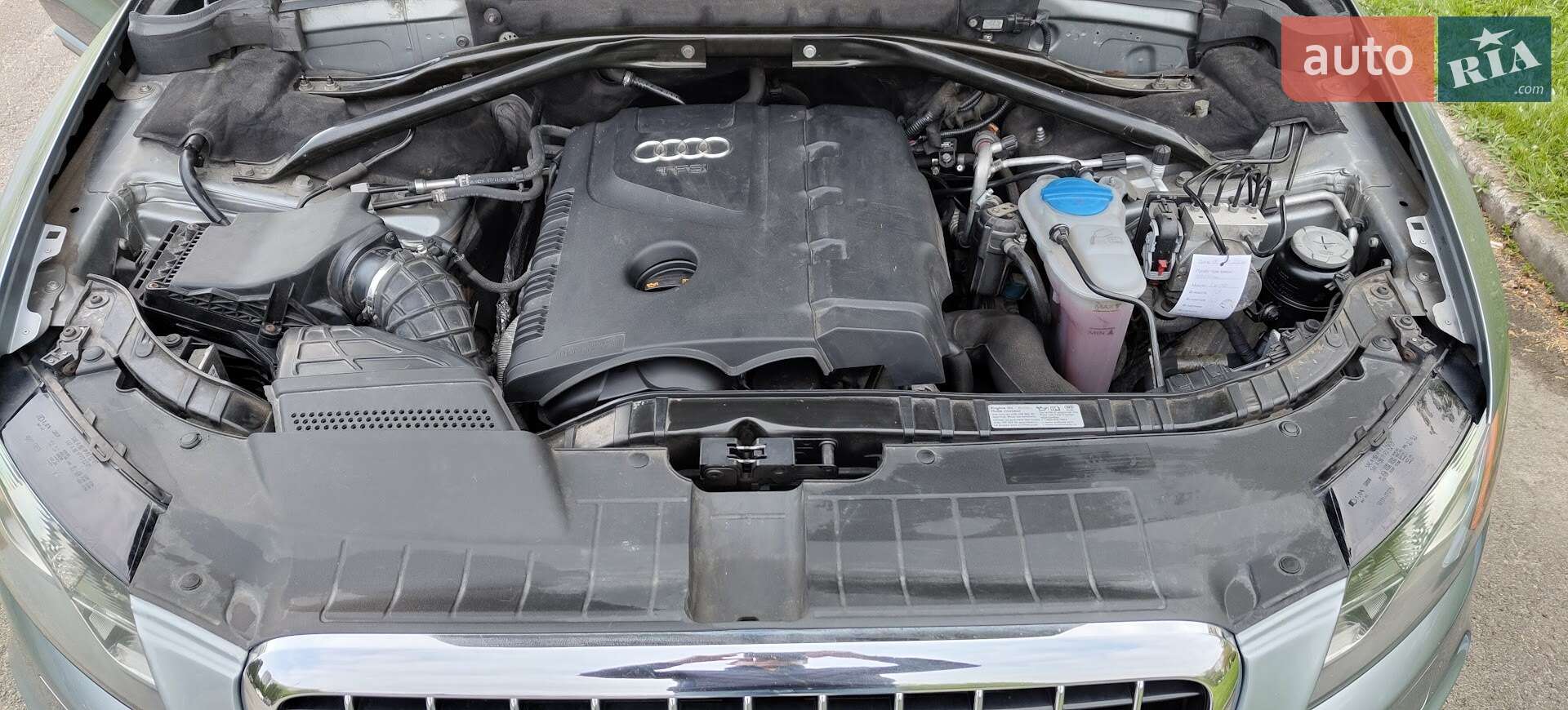 Audi Q5 2011 VIN WA1LFAFP3BA102258 фото оголошення 16 з 16