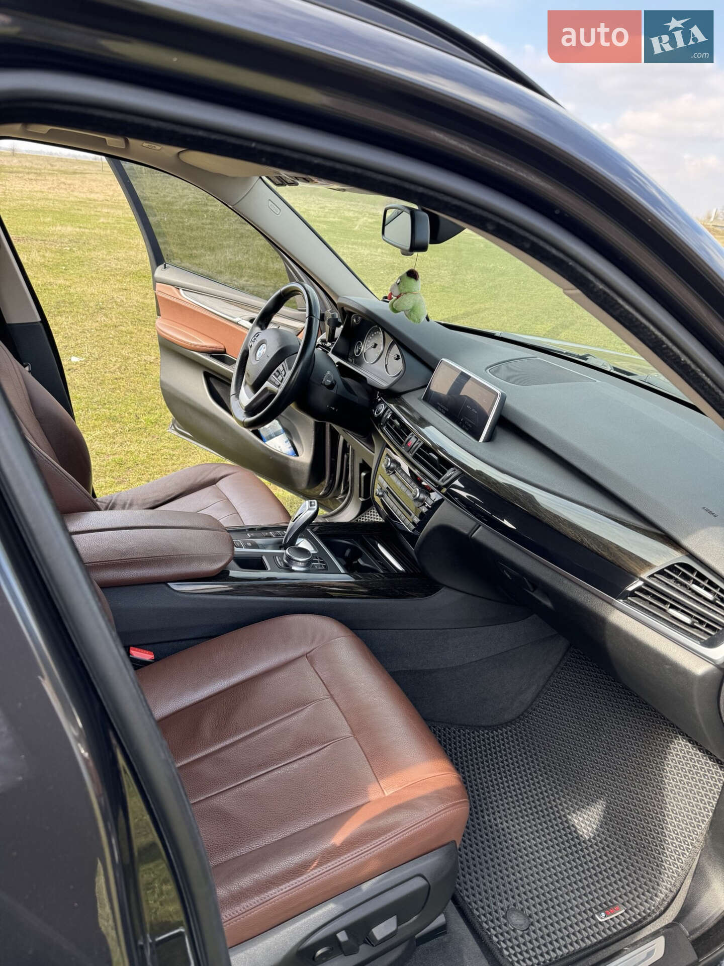 BMW X5 2016 VIN WBALS010300V45211 фото оголошення 10 з 11