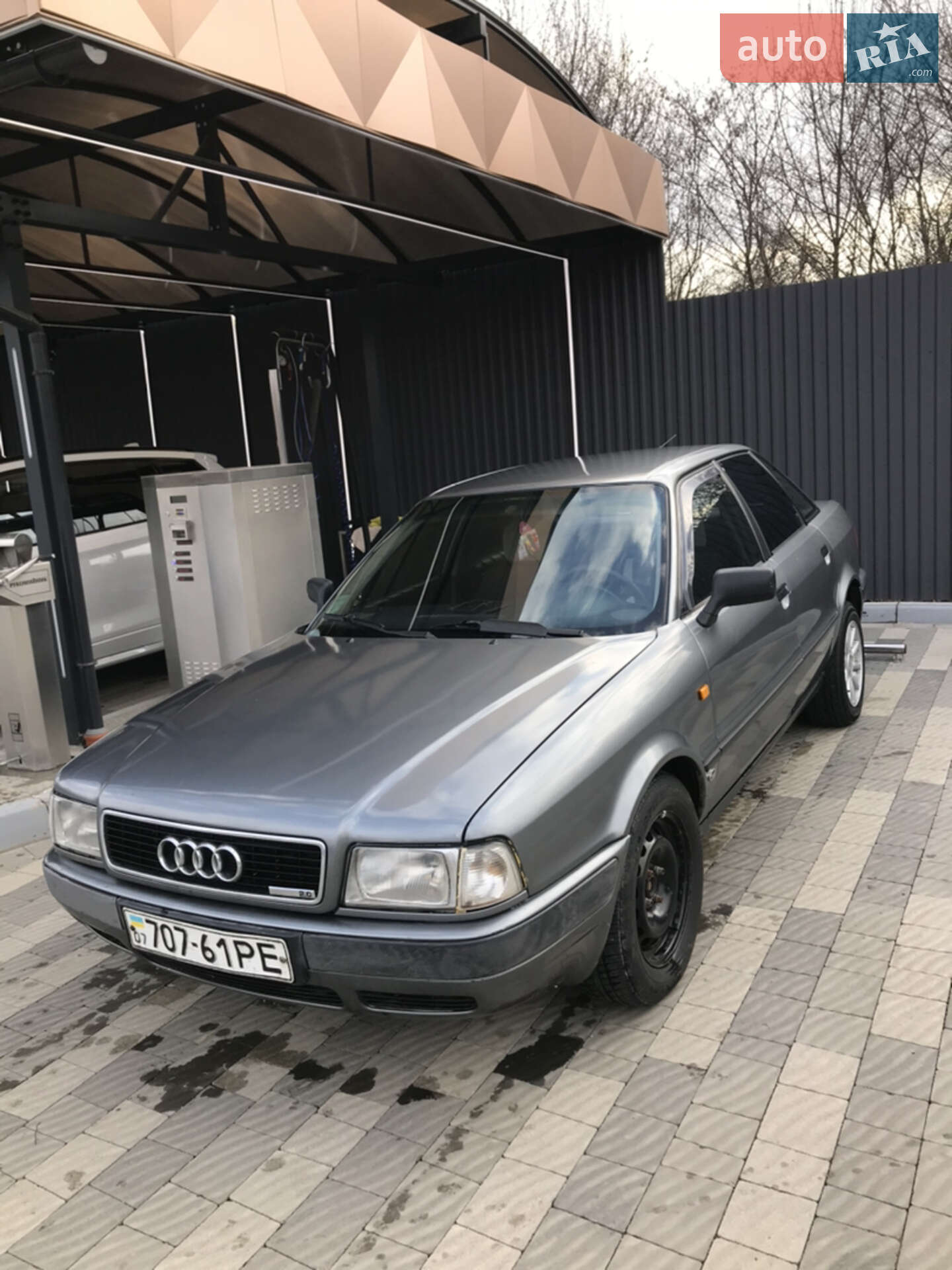 Audi 80 1992 VIN WAUZZZ8CZNA019307 фото оголошення 2 з 3