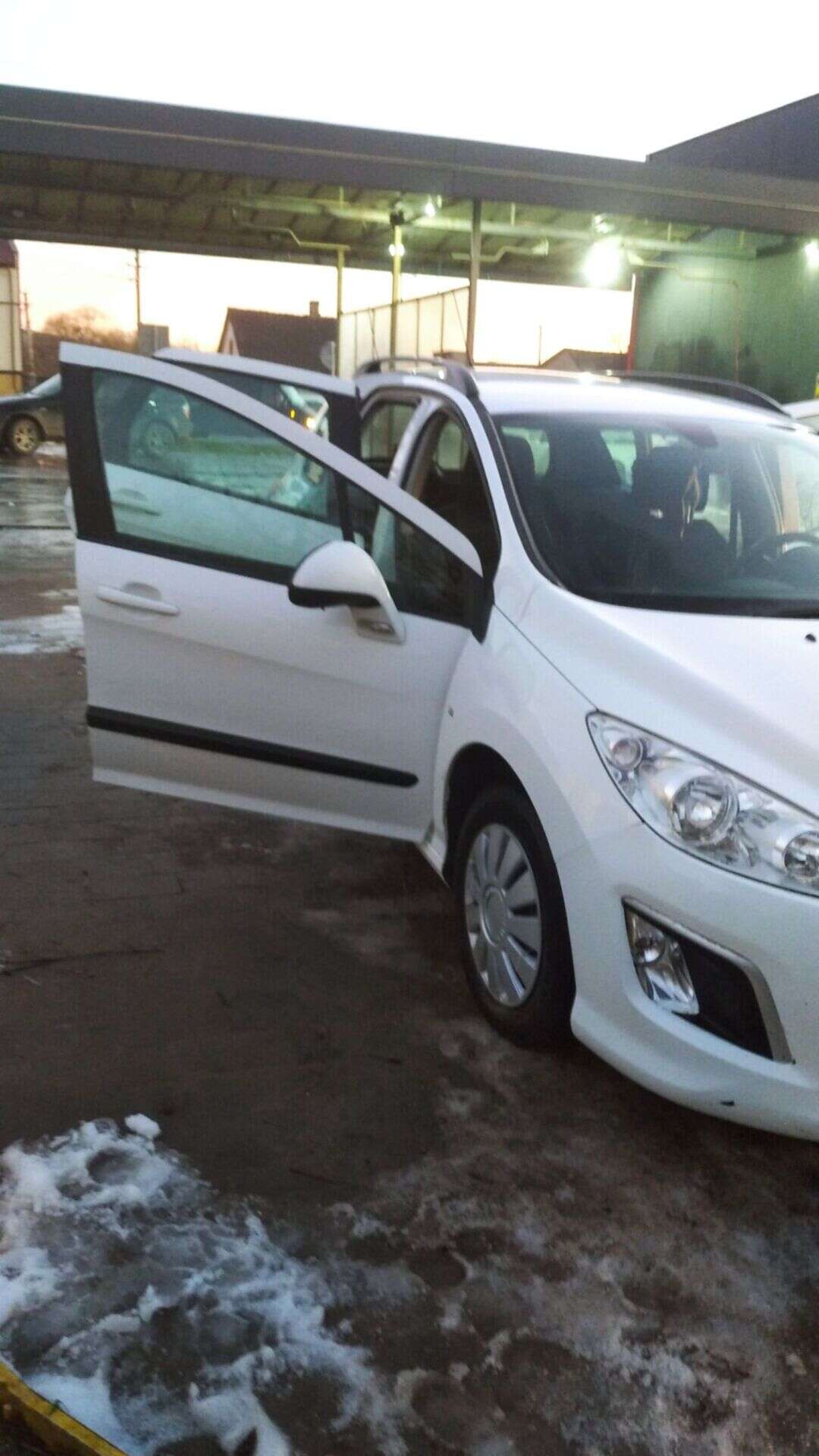 Peugeot 308 2012 VIN VF34E9HP0CS081003 фото оголошення 11 з 16