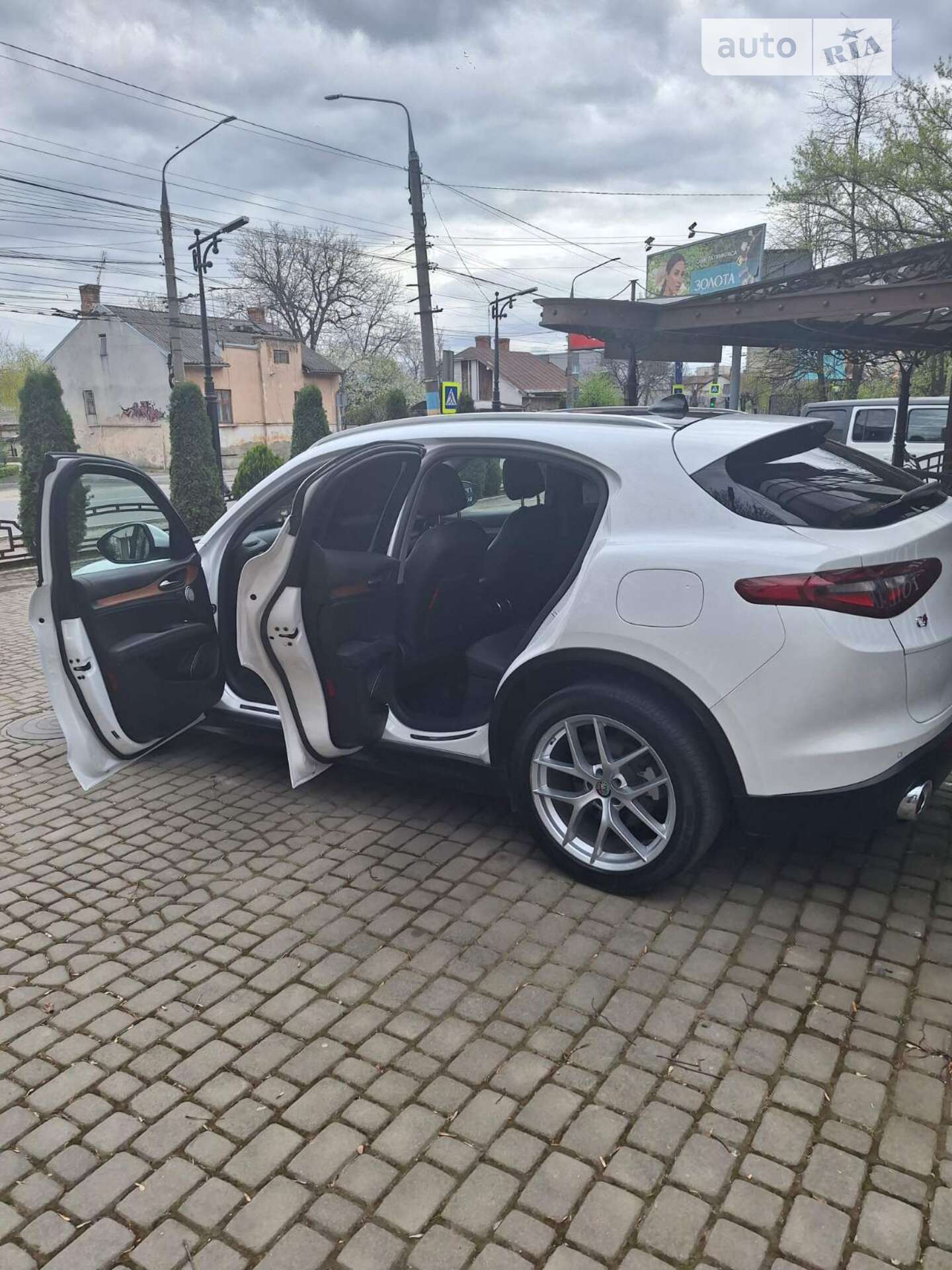 Alfa Romeo Stelvio 2018 VIN ZASPAKBN4K7C38841 фото оголошення 20 з 39