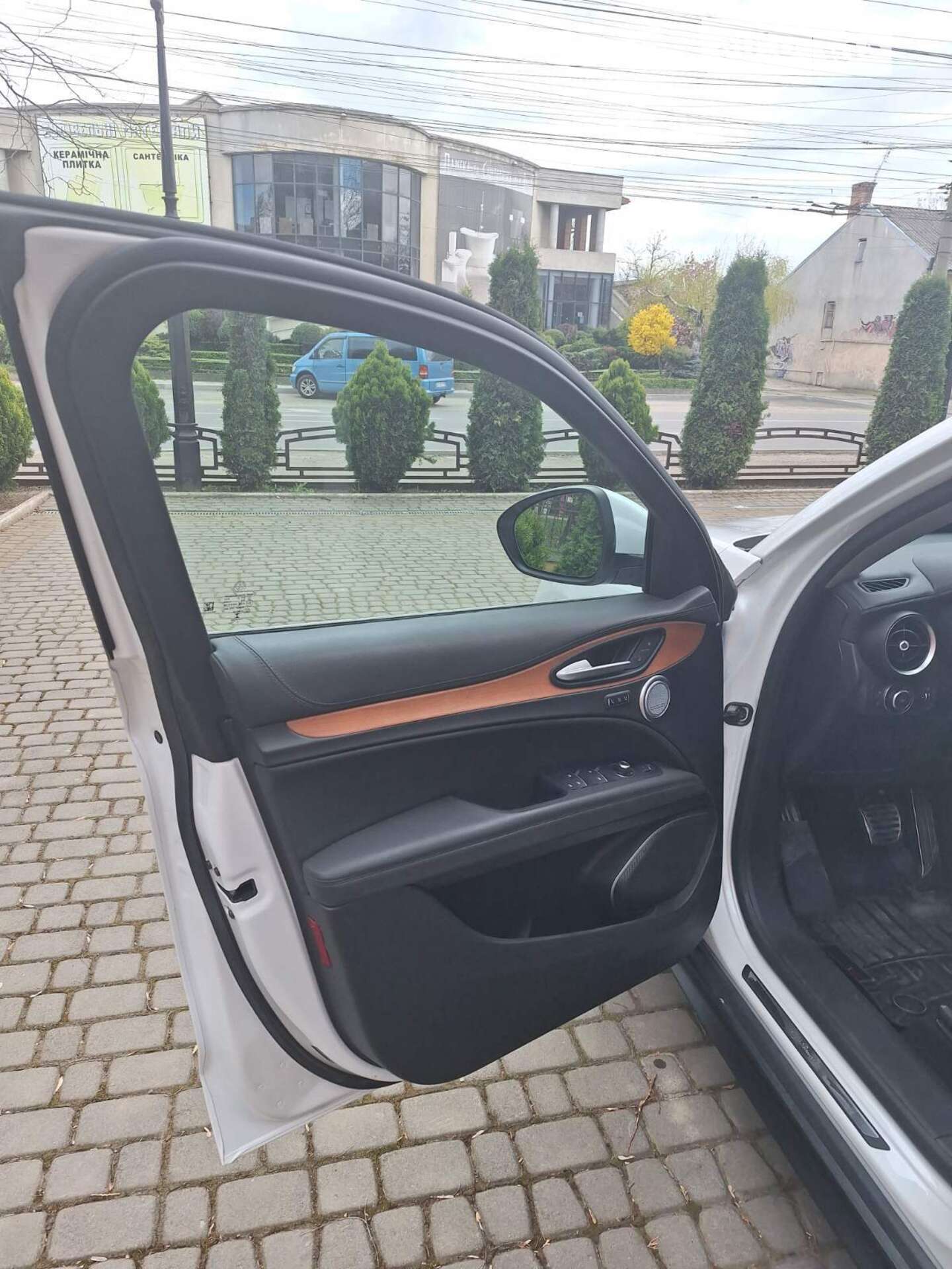 Alfa Romeo Stelvio 2018 VIN ZASPAKBN4K7C38841 фото оголошення 21 з 39