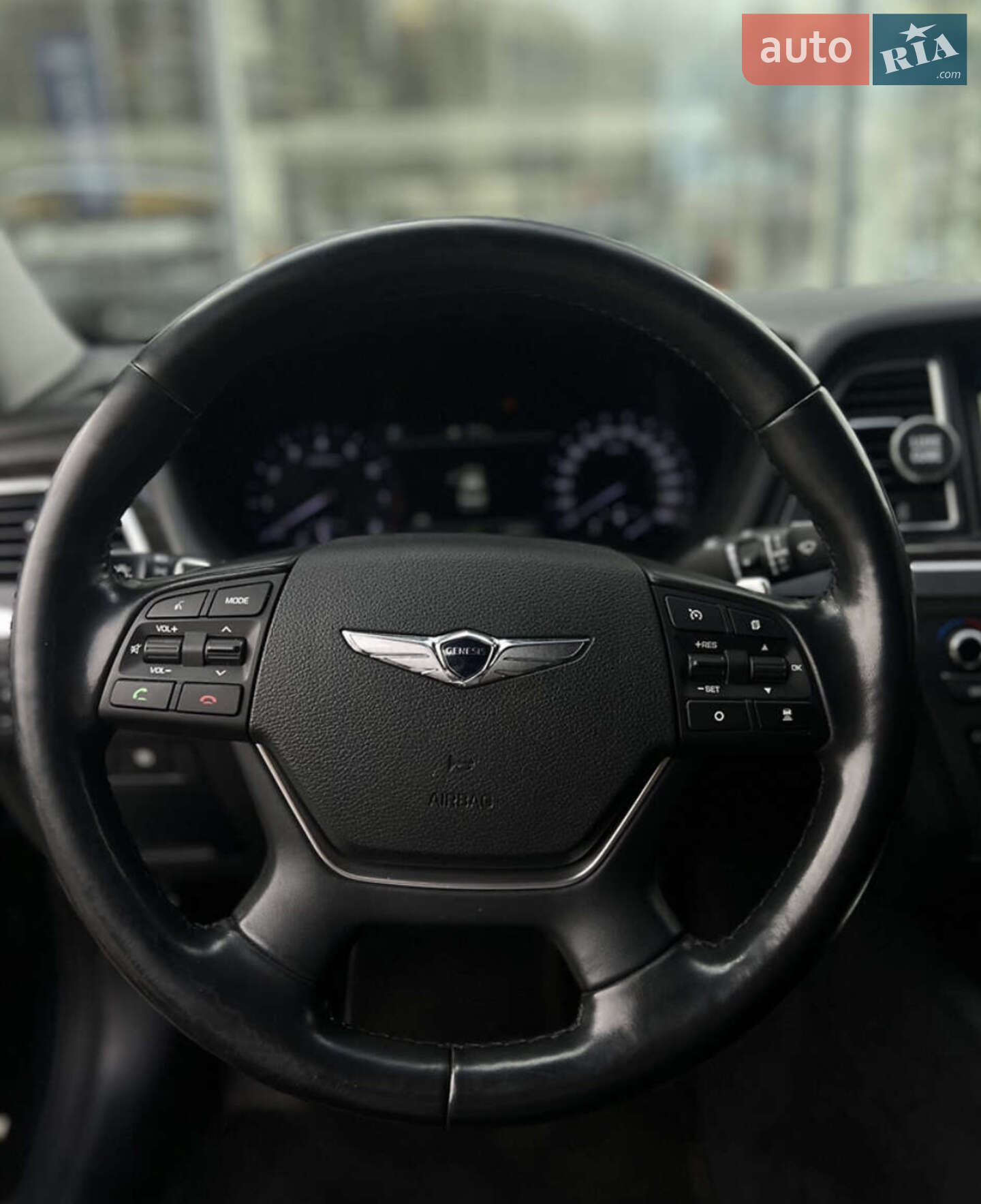 Hyundai Genesis 2017 VIN KMHGN411DHU232690 фото оголошення 18 з 24