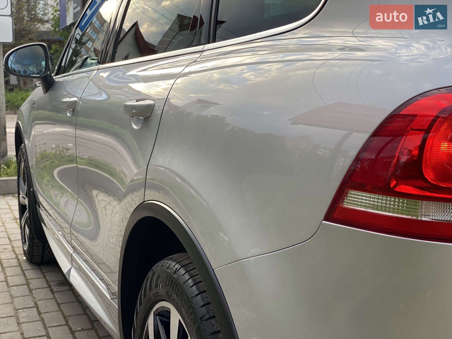 Volkswagen Touareg 2012 VIN WVGZZZ7PZCD057859 фото оголошення 24 з 56