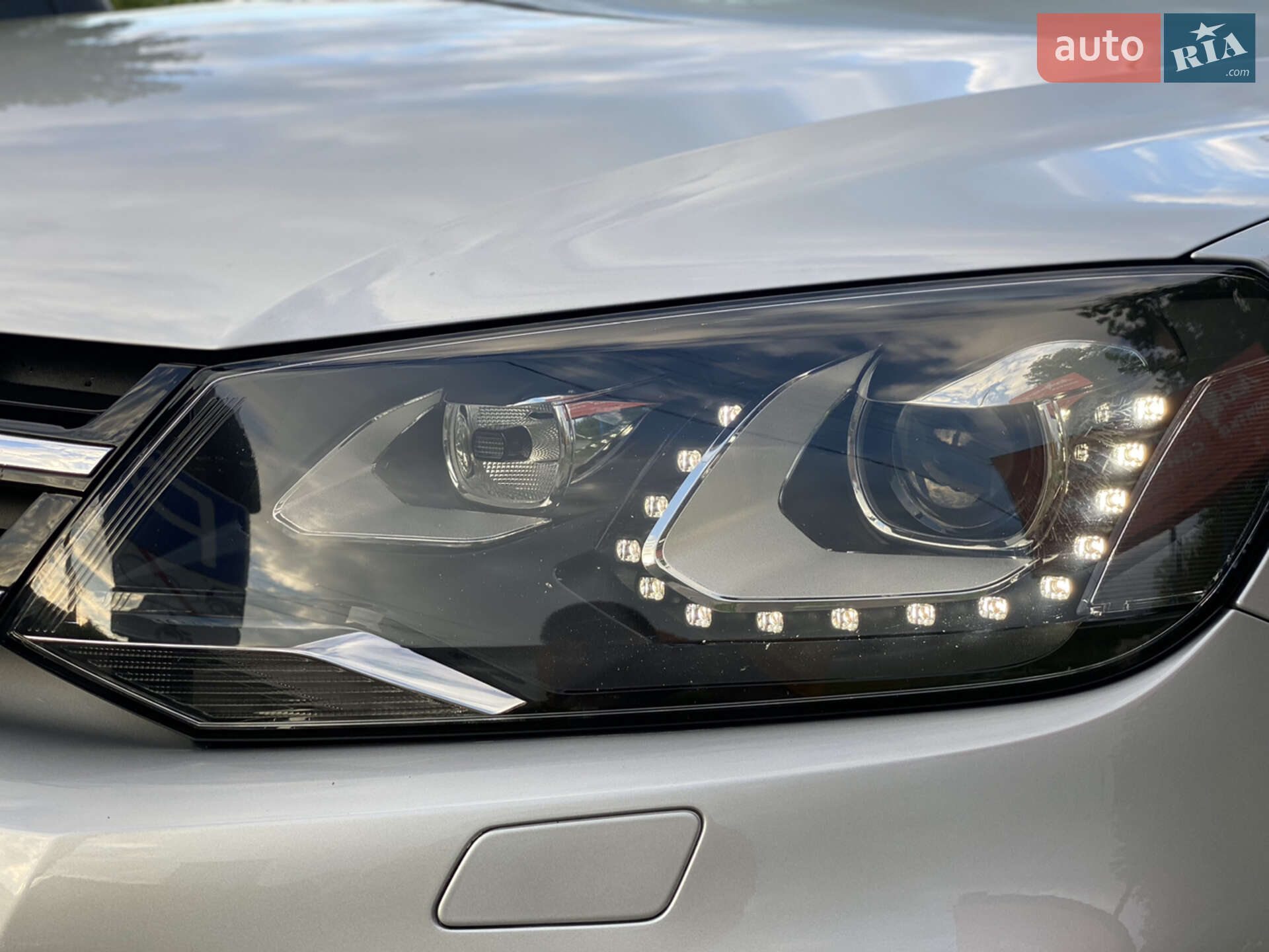 Volkswagen Touareg 2012 VIN WVGZZZ7PZCD057859 фото оголошення 30 з 56