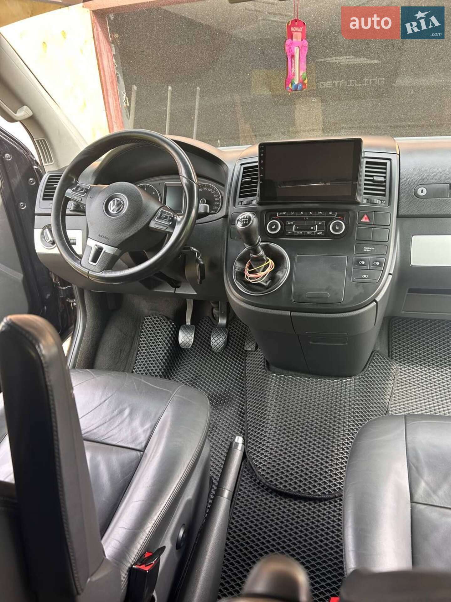 Volkswagen Multivan 2011 VIN WV2ZZZ7HZCH064157 фото оголошення 5 з 16