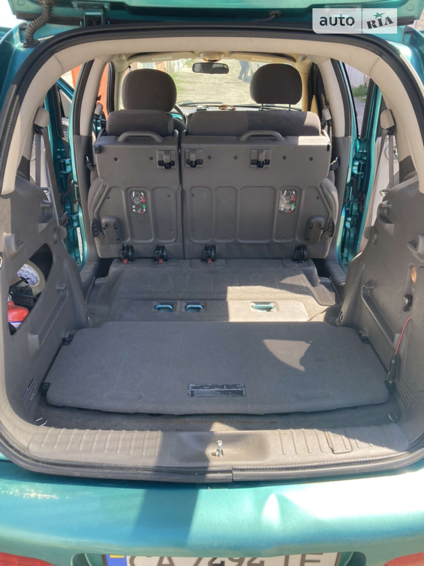 Chrysler PT Cruiser 2003 VIN 1C8FYN8F04T222100 фото оголошення 36 з 46
