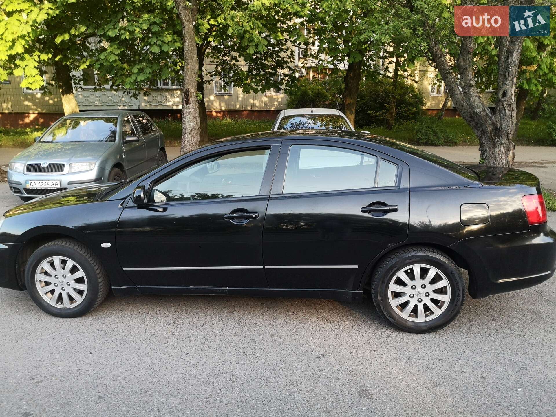 Mitsubishi Galant 2008 VIN 4MBSRDM1A9E702226 фото оголошення 4 з 8