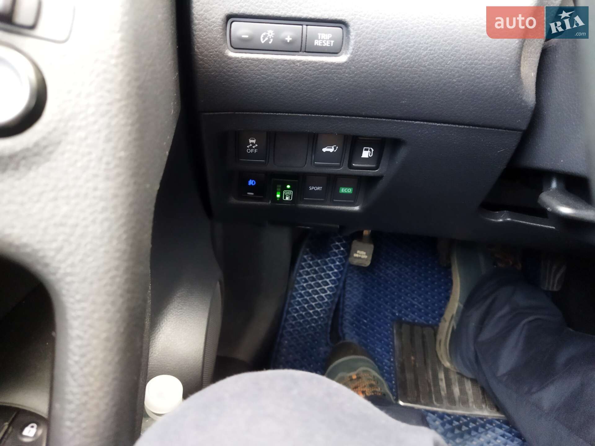 Nissan Rogue 2018 VIN KNMAT2MT1JP551834 фото оголошення 14 з 26