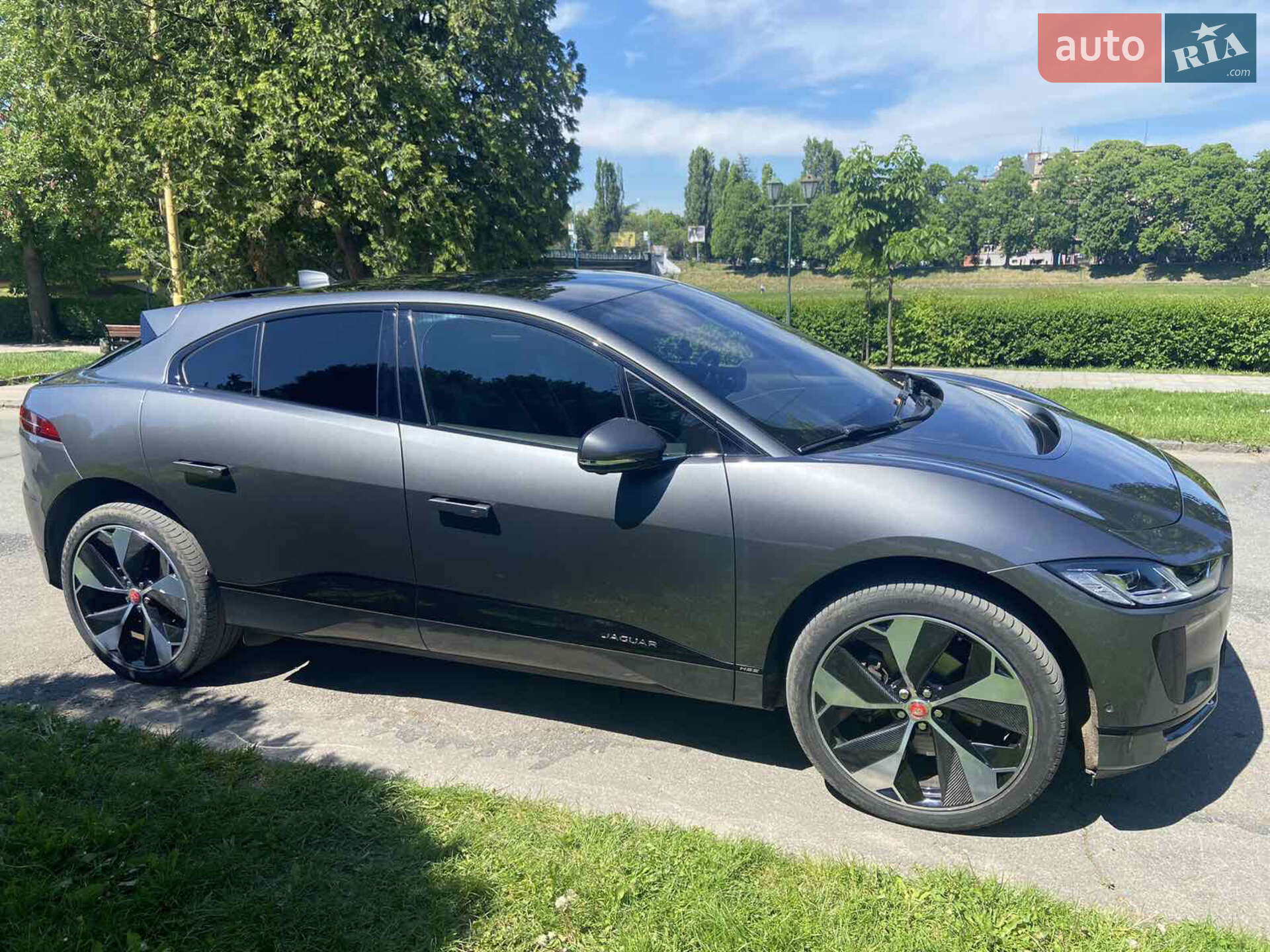 Jaguar I-Pace 2018 VIN SADHA2B1XK1F66754 фото оголошення 6 з 46