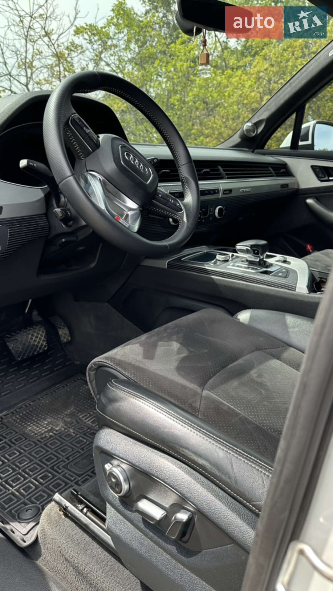 Audi Q7 2015 VIN WAUZZZ4M0GD017721 фото оголошення 14 з 26