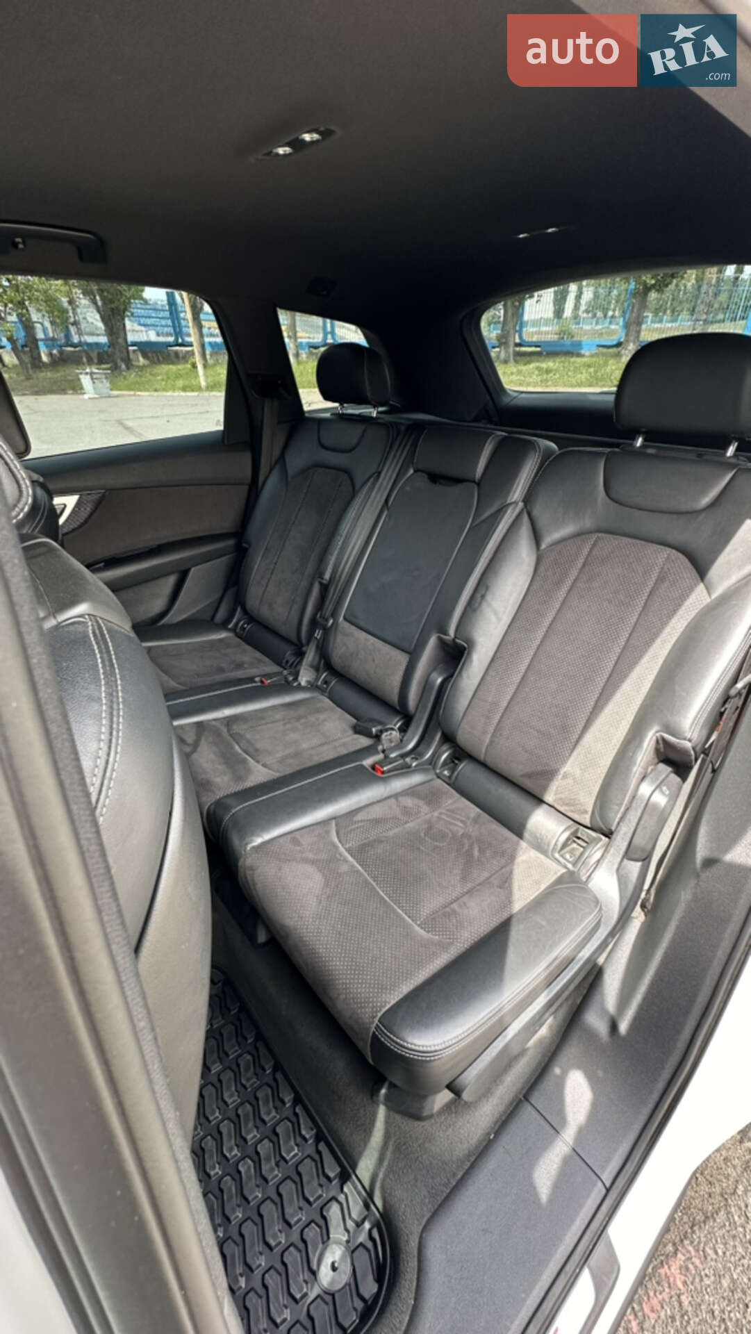 Audi Q7 2015 VIN WAUZZZ4M0GD017721 фото оголошення 22 з 26