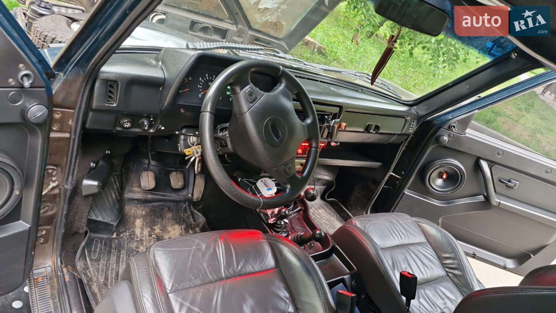 ВАЗ / Lada 21214 / 4x4 2011 VIN XTA212140C2041767 фото оголошення 9 з 13