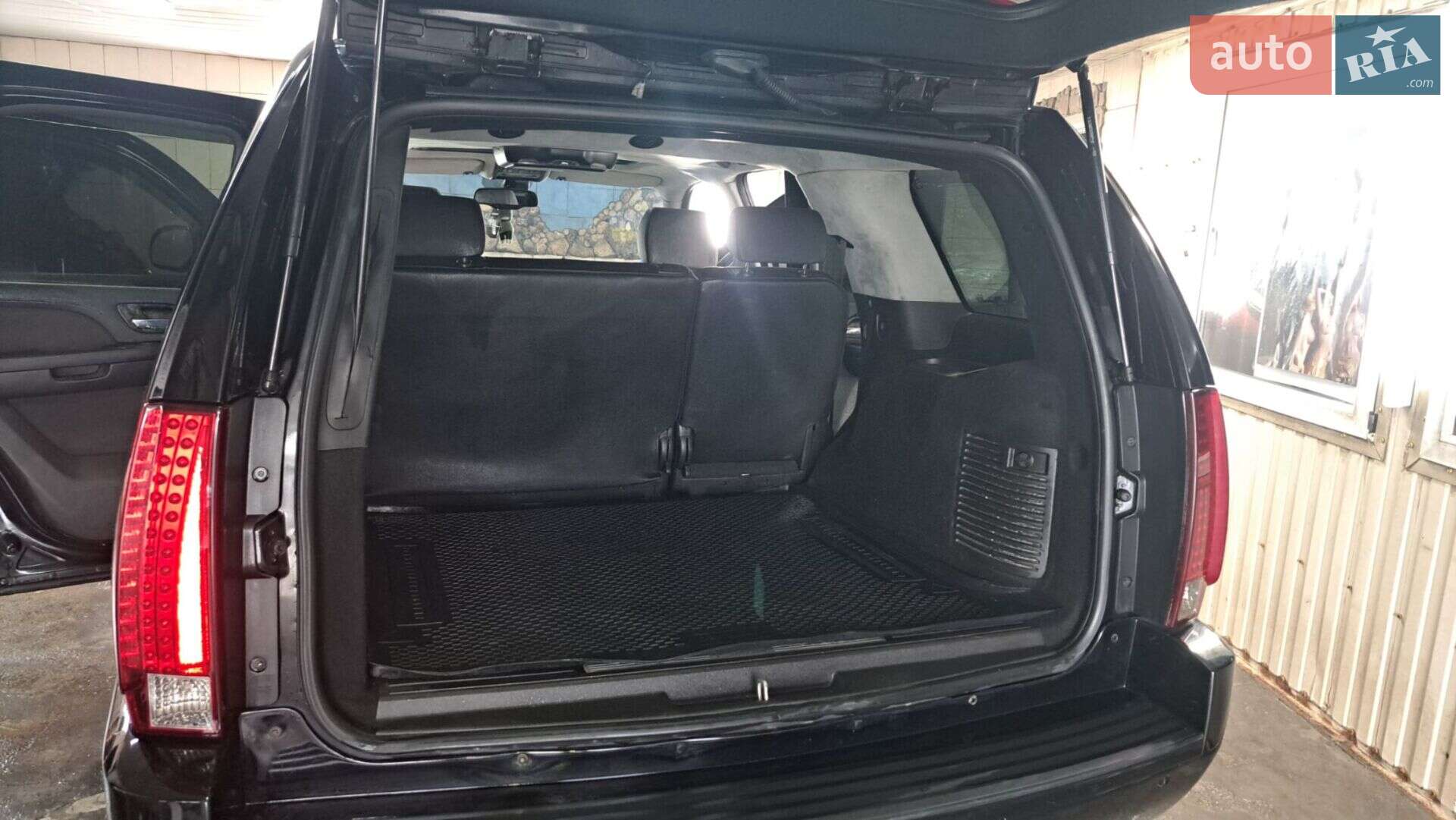 Cadillac Escalade 2008 VIN 1GYFK63888R243212 фото оголошення 4 з 14