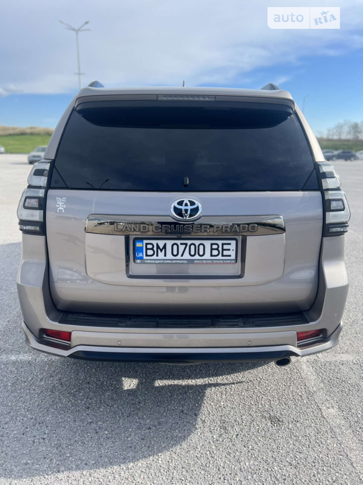 Toyota Land Cruiser Prado 2021 VIN JTEBU3FJ90K212619 фото оголошення 6 з 17