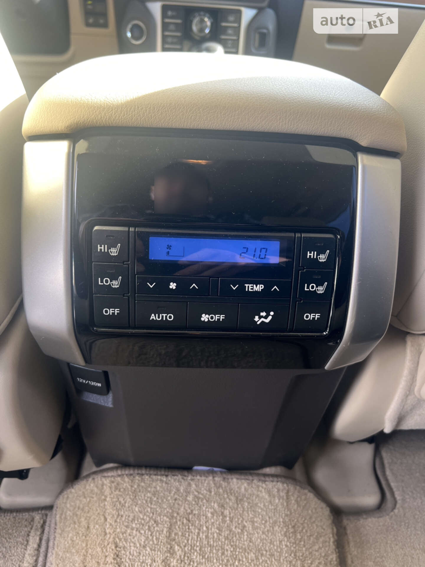 Toyota Land Cruiser Prado 2021 VIN JTEBU3FJ90K212619 фото оголошення 16 з 17