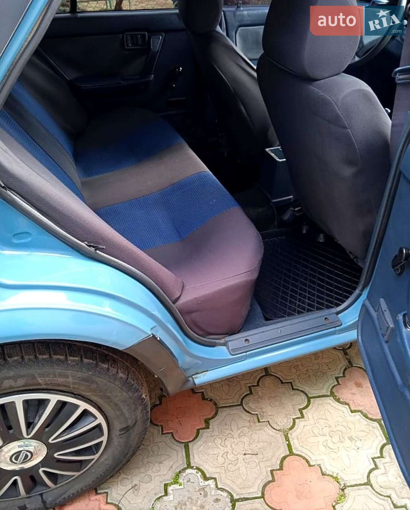 Nissan Bluebird 1989 VIN SJN0F0T72U0266590 фото оголошення 9 з 9