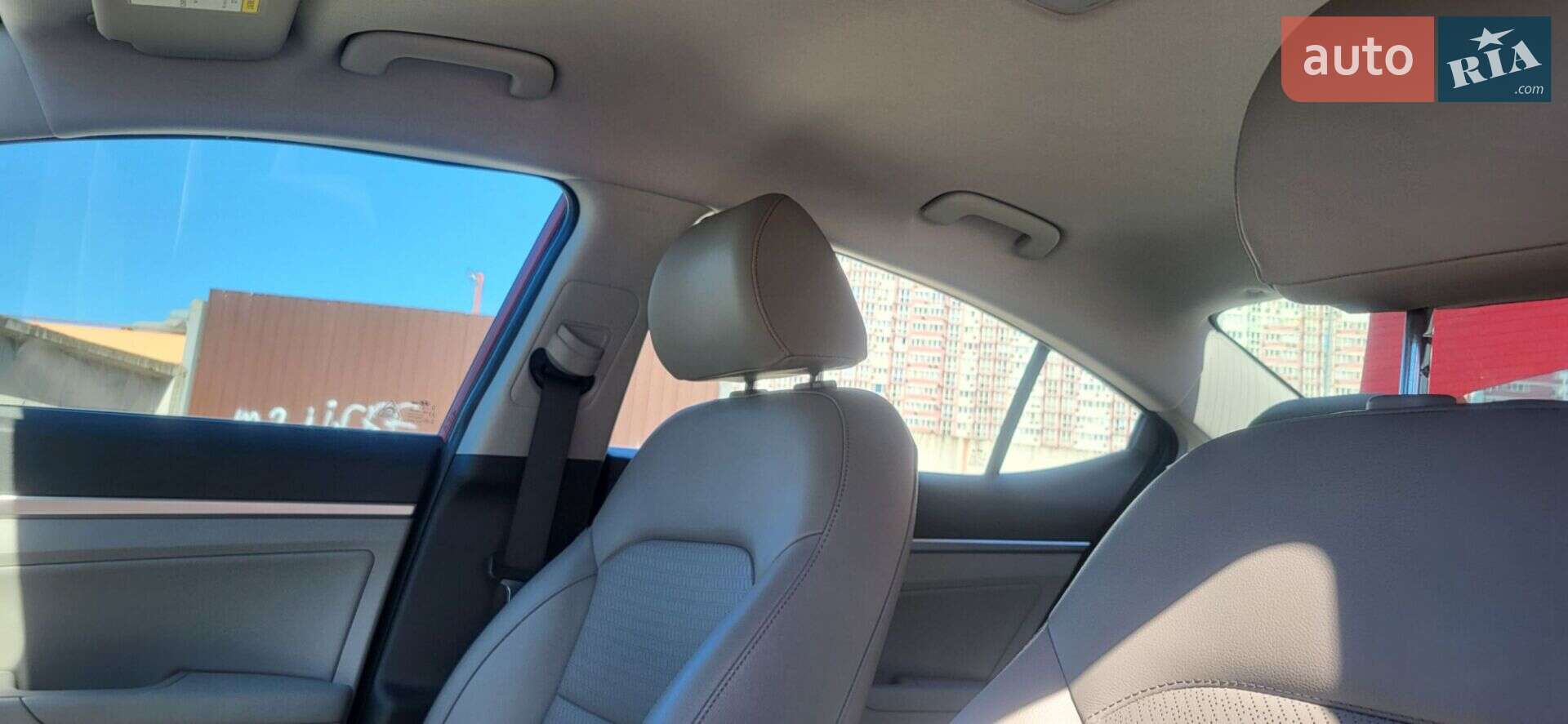 Hyundai Elantra 2018 VIN KMHD84LF2KU804230 фото оголошення 9 з 53