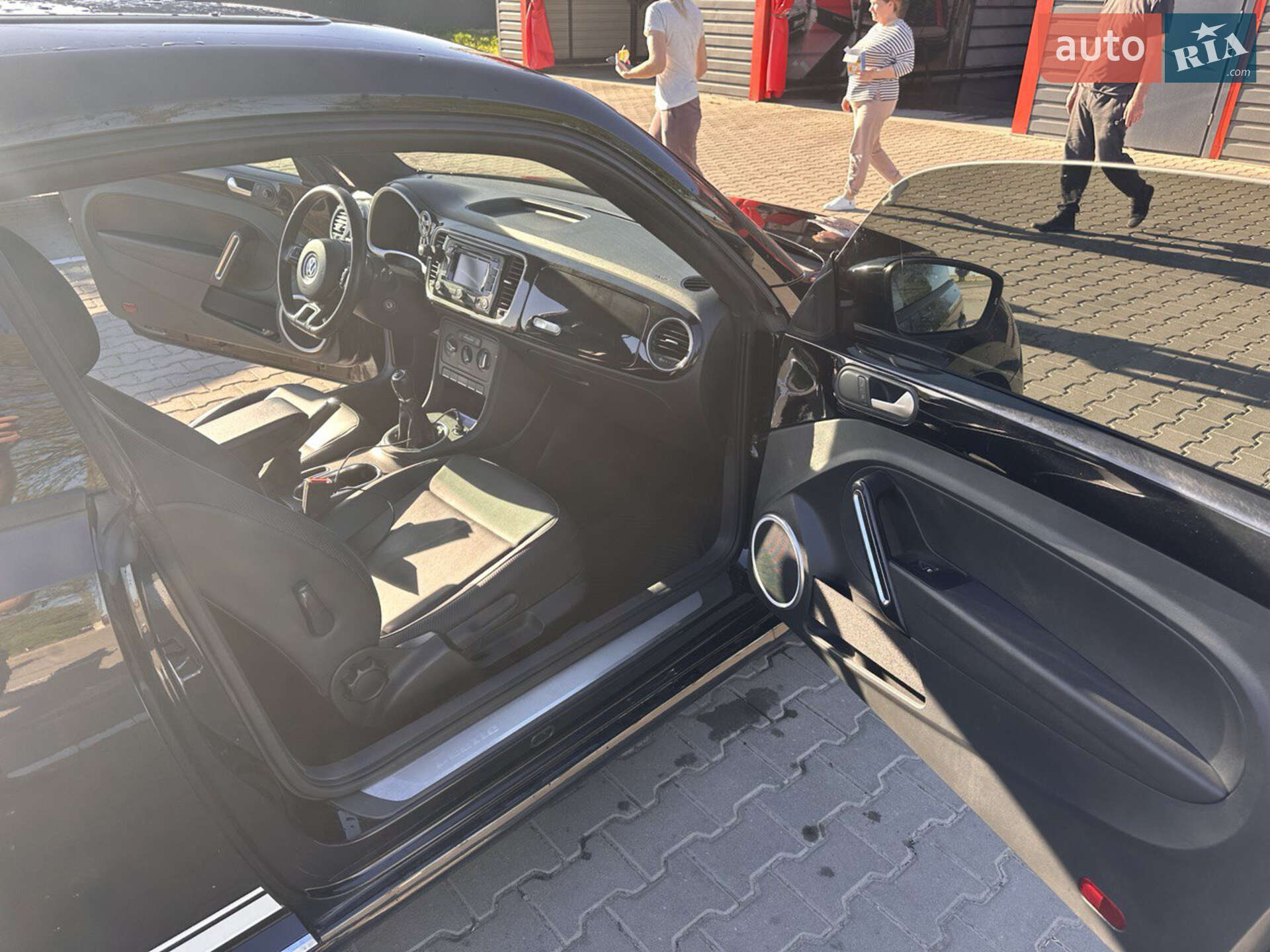 Volkswagen Beetle 2015 VIN 3VWH07ATXFM628168 фото оголошення 17 з 25
