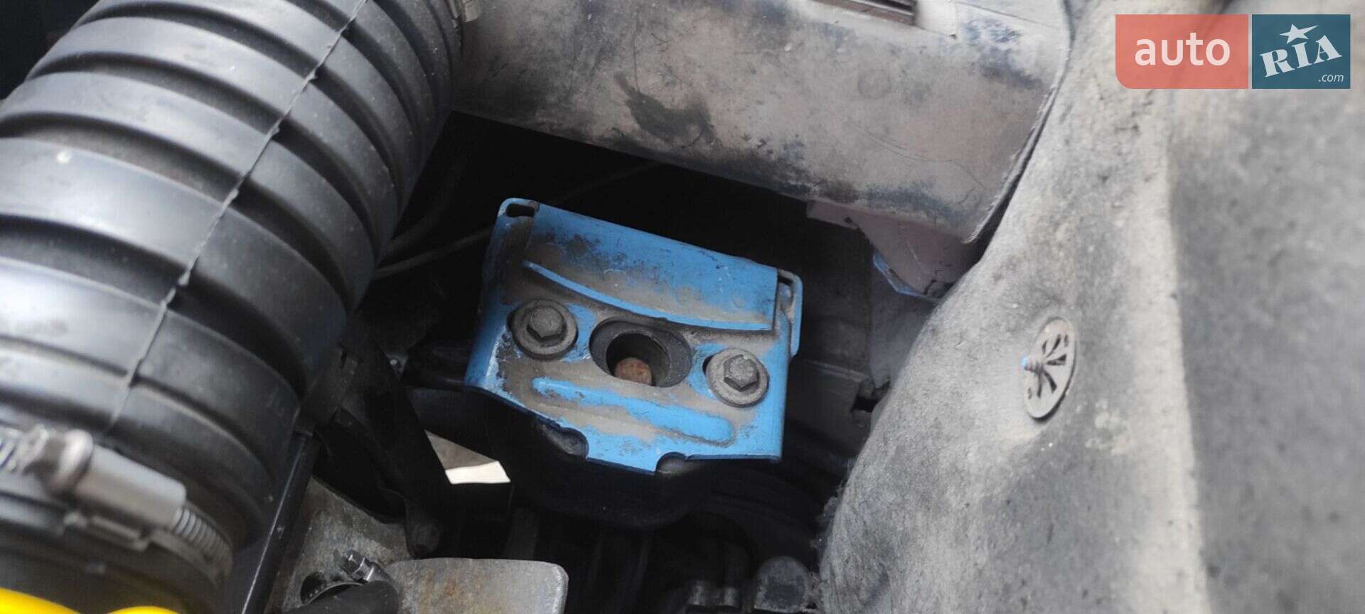 Volkswagen Transporter 1996 VIN WV1ZZZ70ZTH006769 фото оголошення 3 з 15