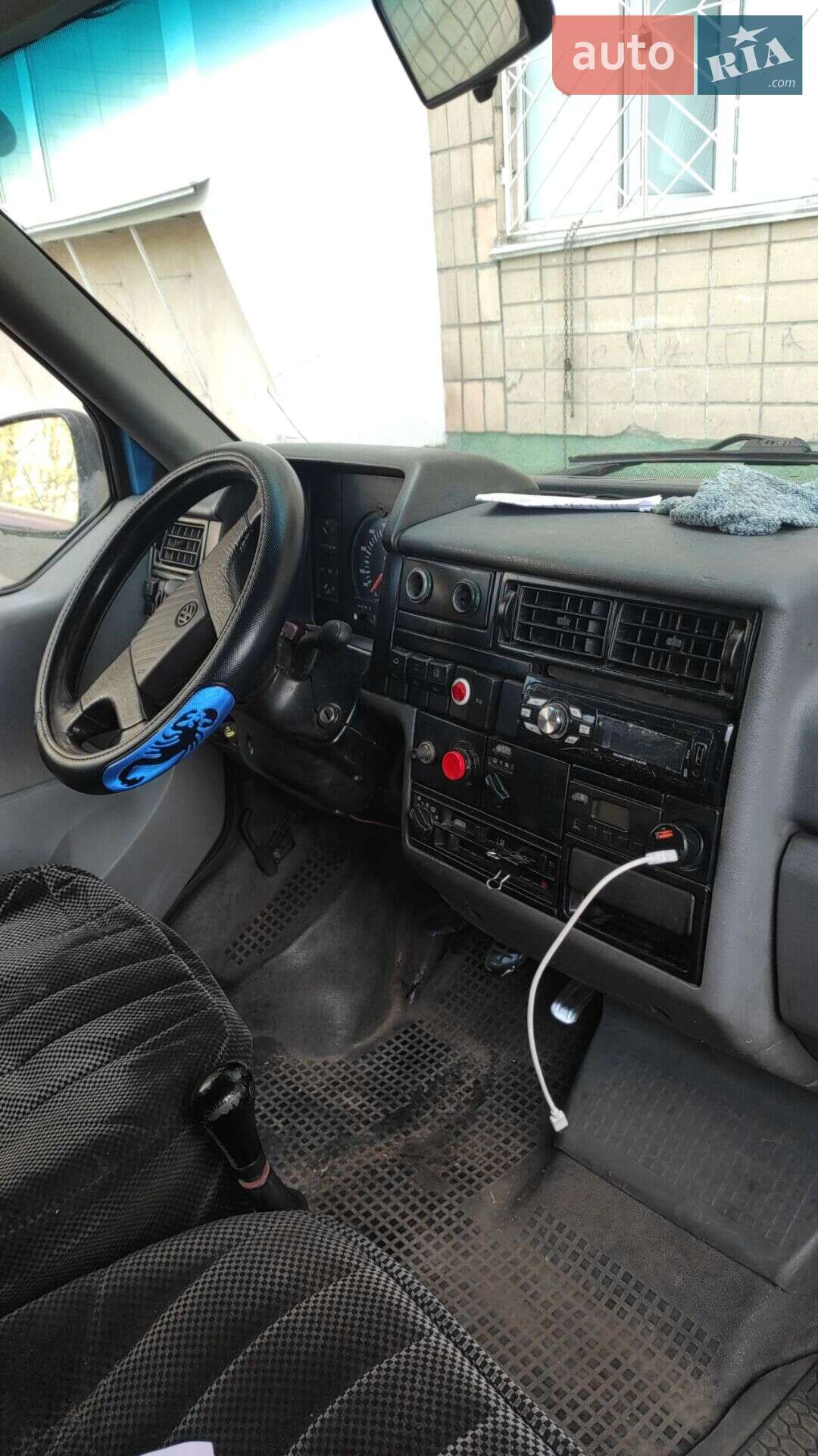 Volkswagen Transporter 1996 VIN WV1ZZZ70ZTH006769 фото оголошення 9 з 15