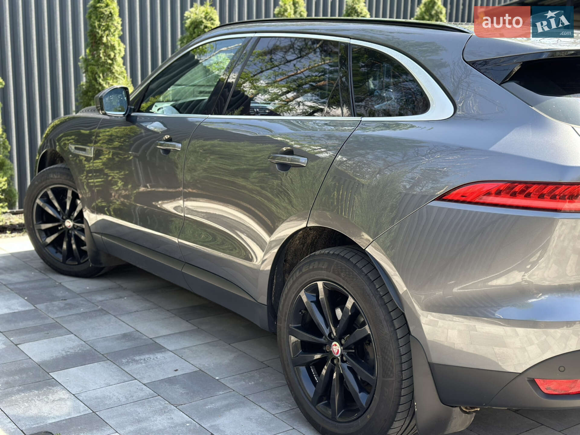 Jaguar F-Pace 2016 VIN SADCA2BN6HA048255 фото оголошення 4 з 16