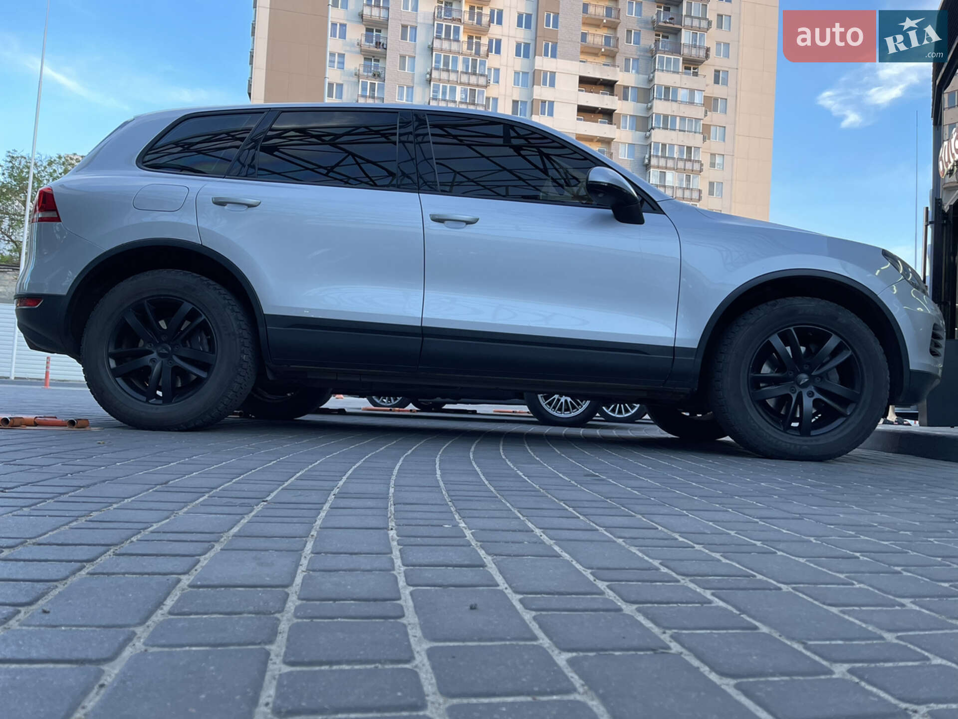 Volkswagen Touareg 2011 VIN WVGBC27P8BD035956 фото оголошення 4 з 12