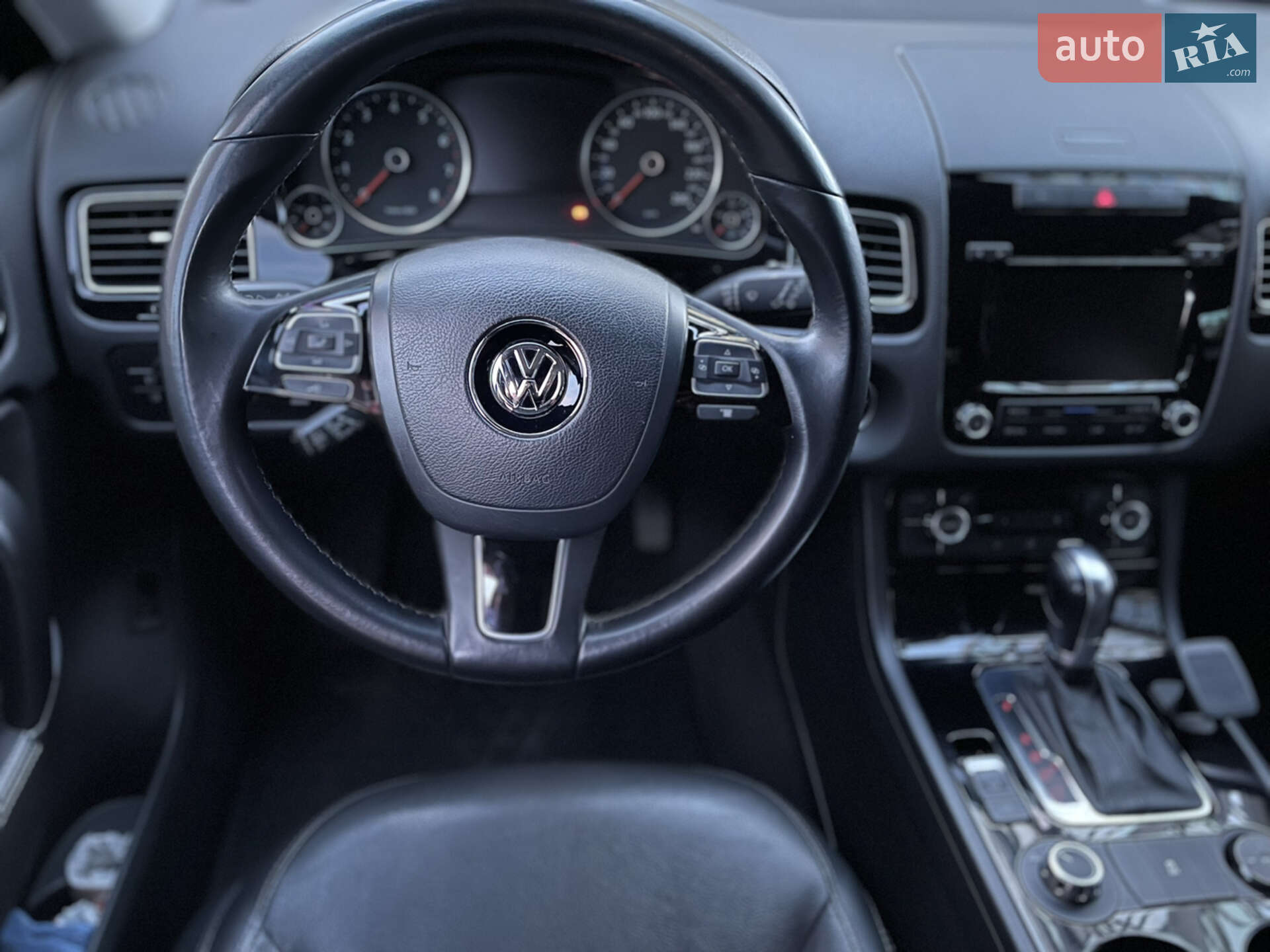 Volkswagen Touareg 2011 VIN WVGBC27P8BD035956 фото оголошення 9 з 12