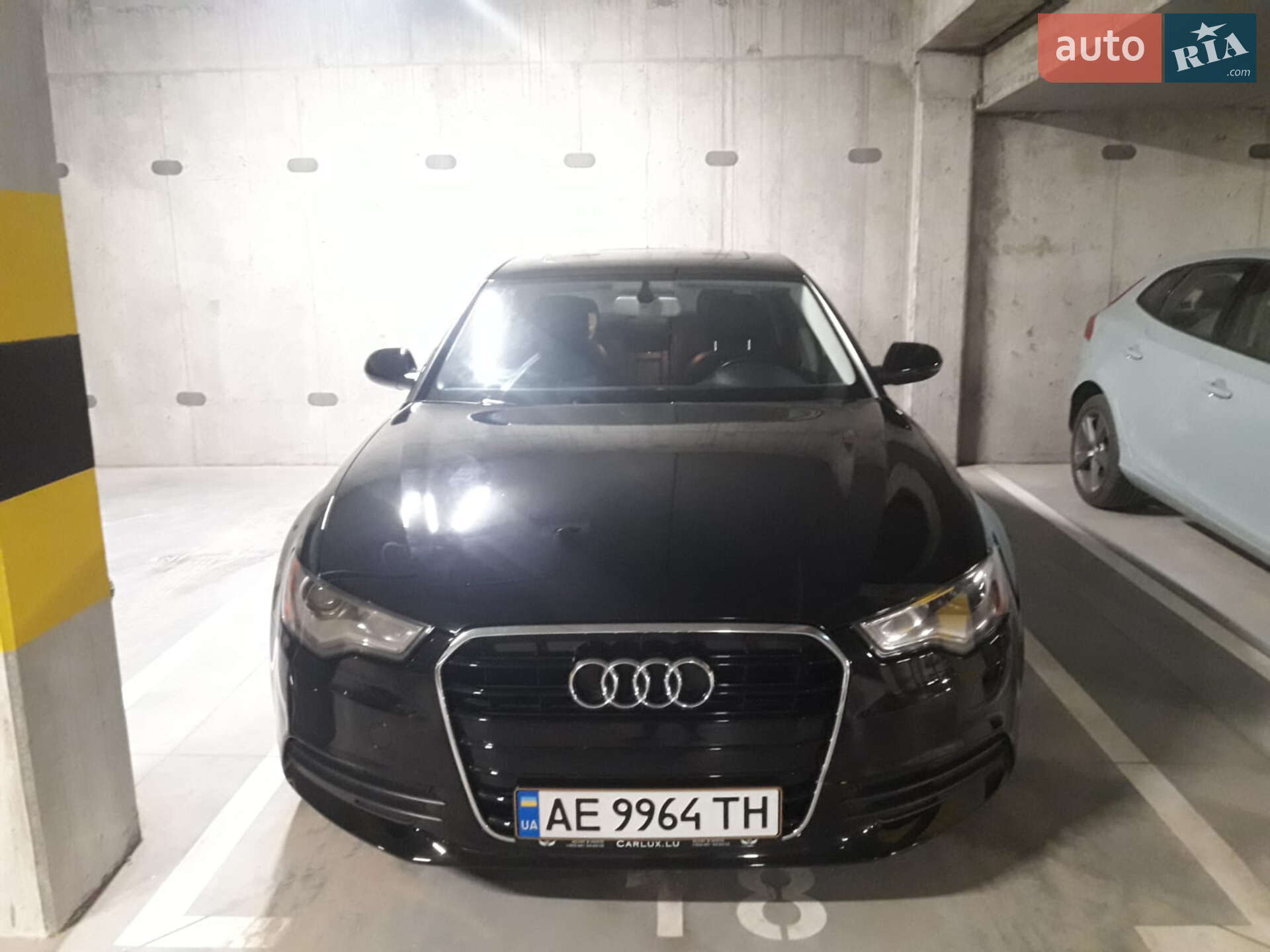 Audi A6 2014 VIN WAUCFAFC7FN035615 фото оголошення 11 з 14
