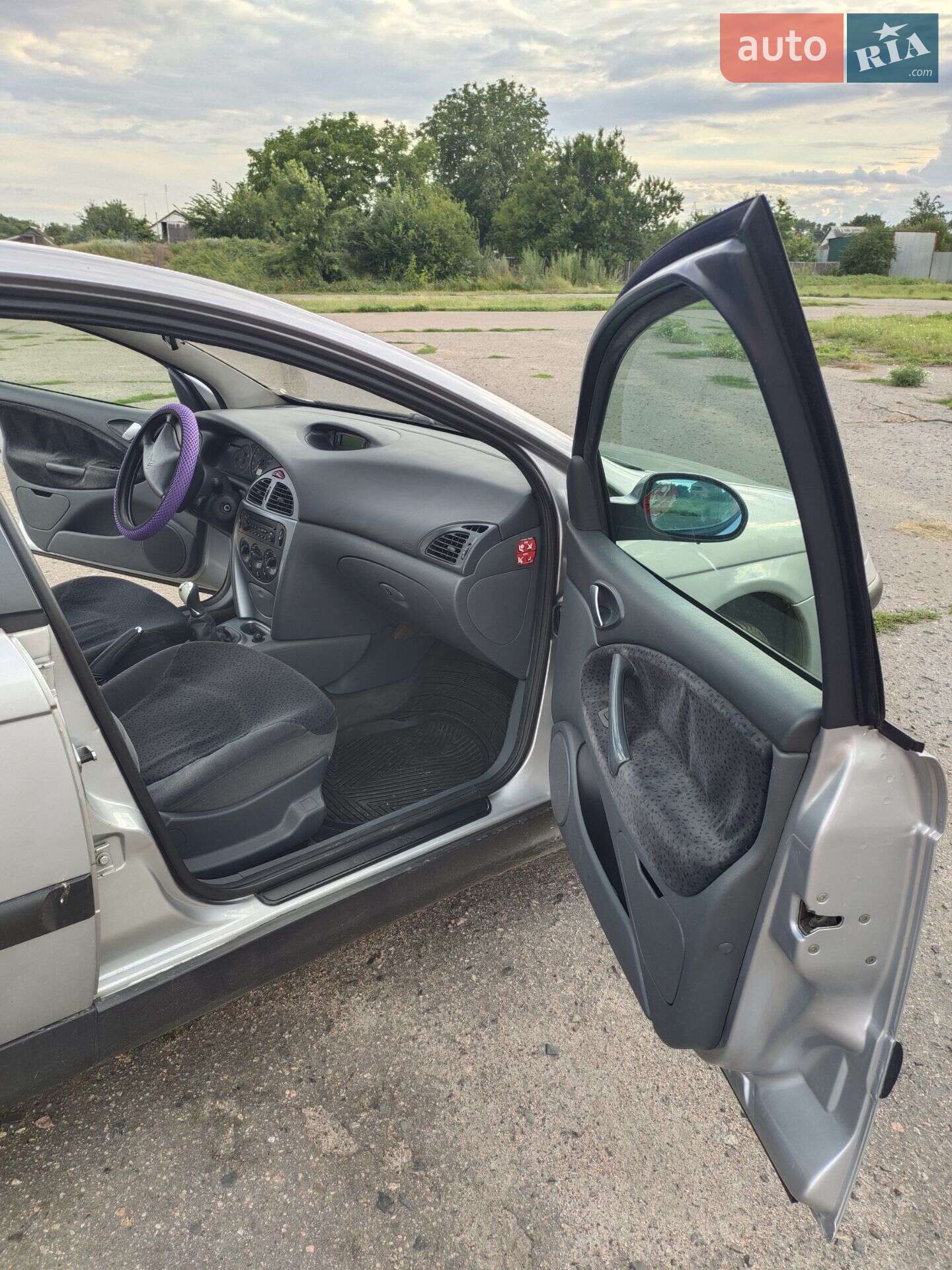 Citroen C5 2001 VIN VF7DCRFNC76040241 фото оголошення 4 з 13