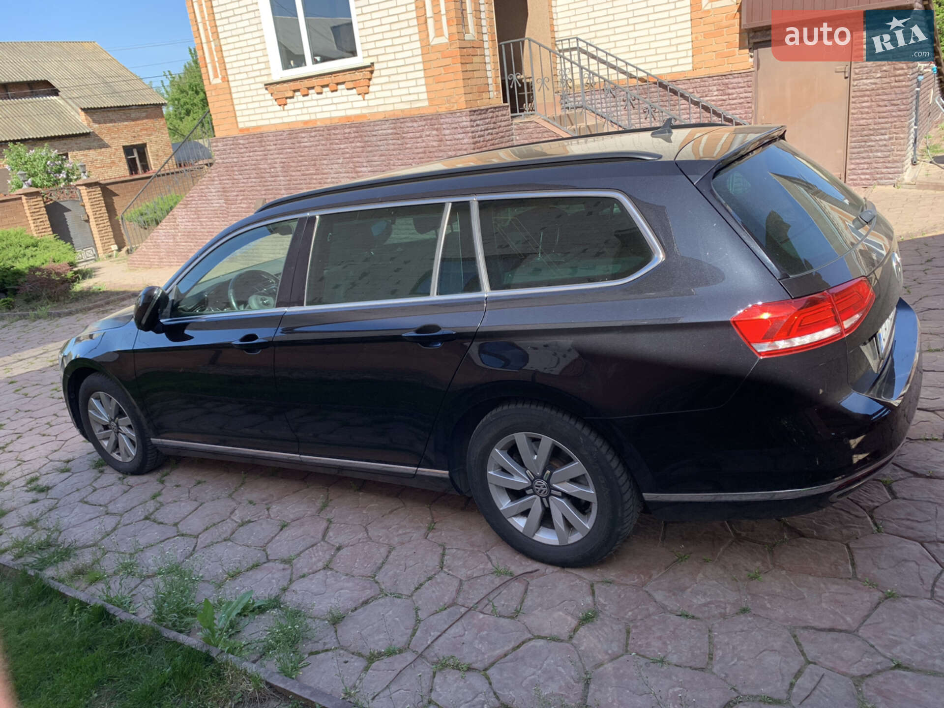 Volkswagen Passat 2017 VIN WVWZZZ3CZHE134259 фото оголошення 4 з 48