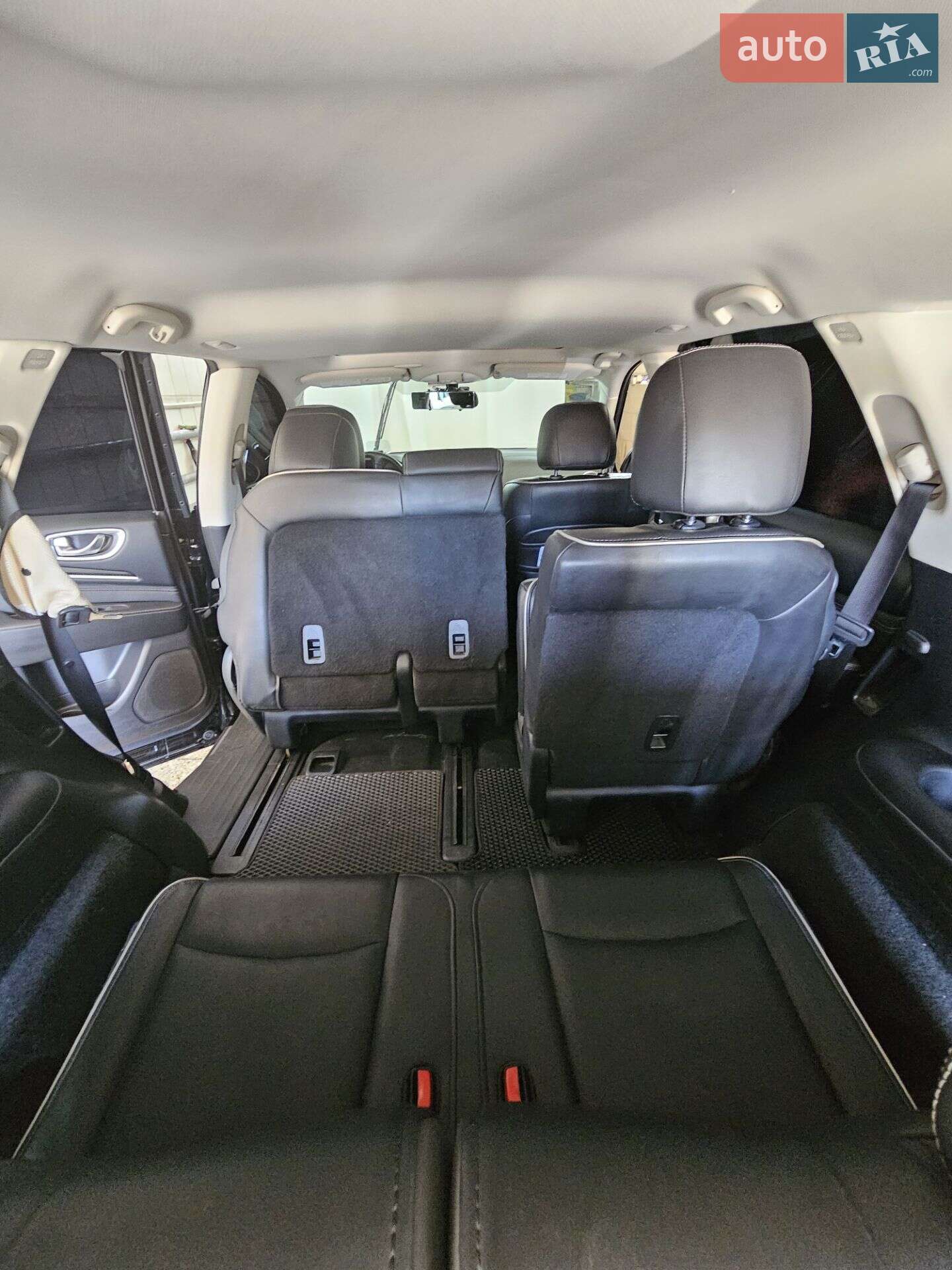 Infiniti QX60 2018 VIN 5N1DL0MNXJC528896 фото оголошення 10 з 17
