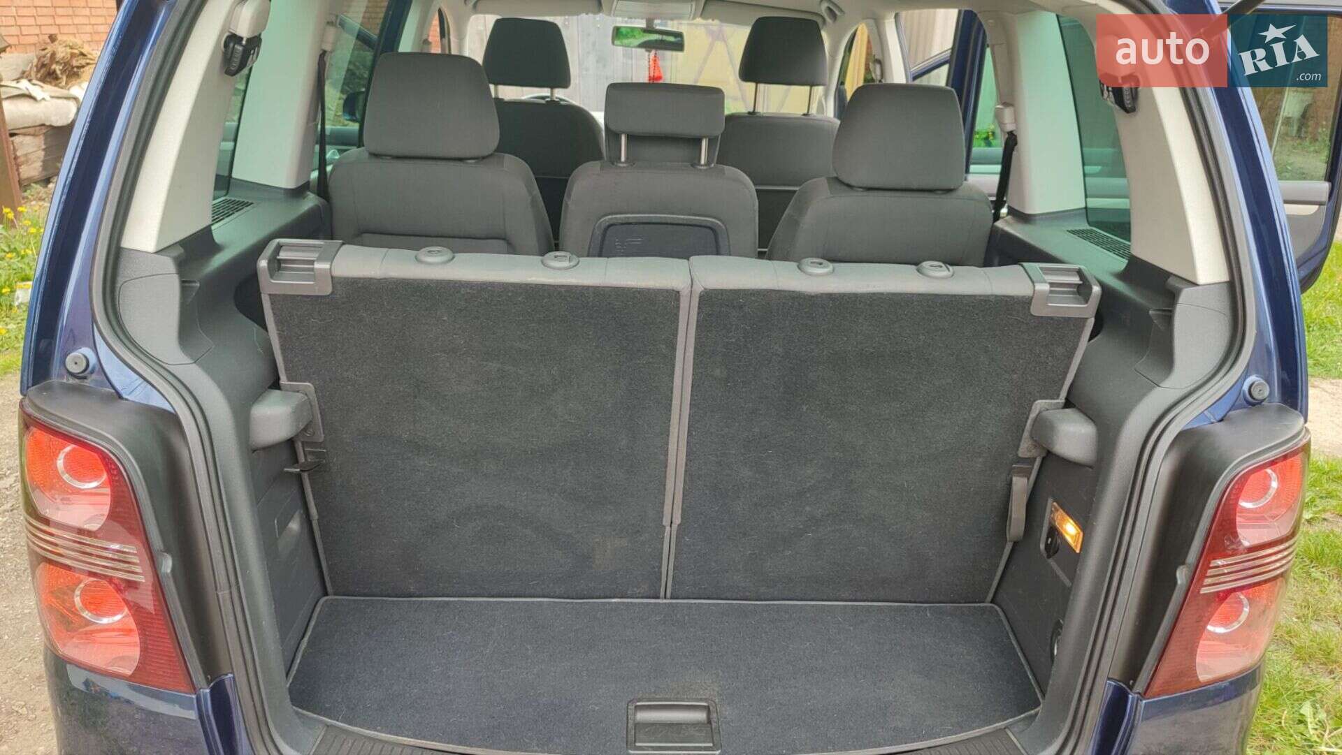 Volkswagen Touran 2007 VIN WVGZZZ1TZ7W067941 фото оголошення 9 з 18