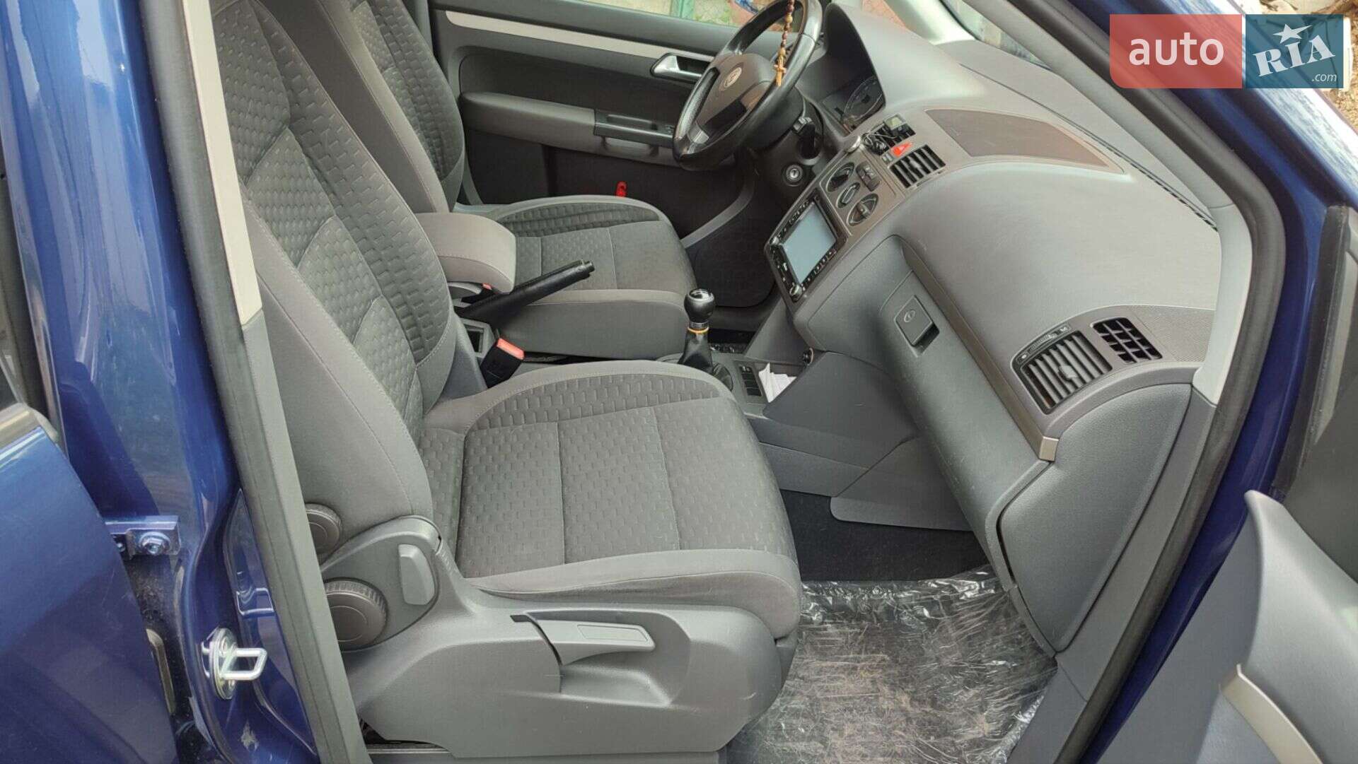 Volkswagen Touran 2007 VIN WVGZZZ1TZ7W067941 фото оголошення 5 з 18