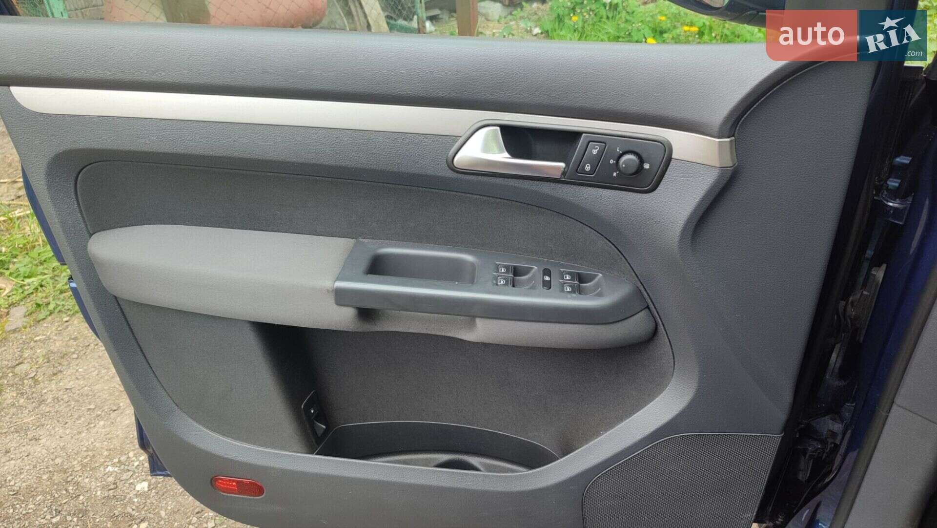 Volkswagen Touran 2007 VIN WVGZZZ1TZ7W067941 фото оголошення 14 з 18