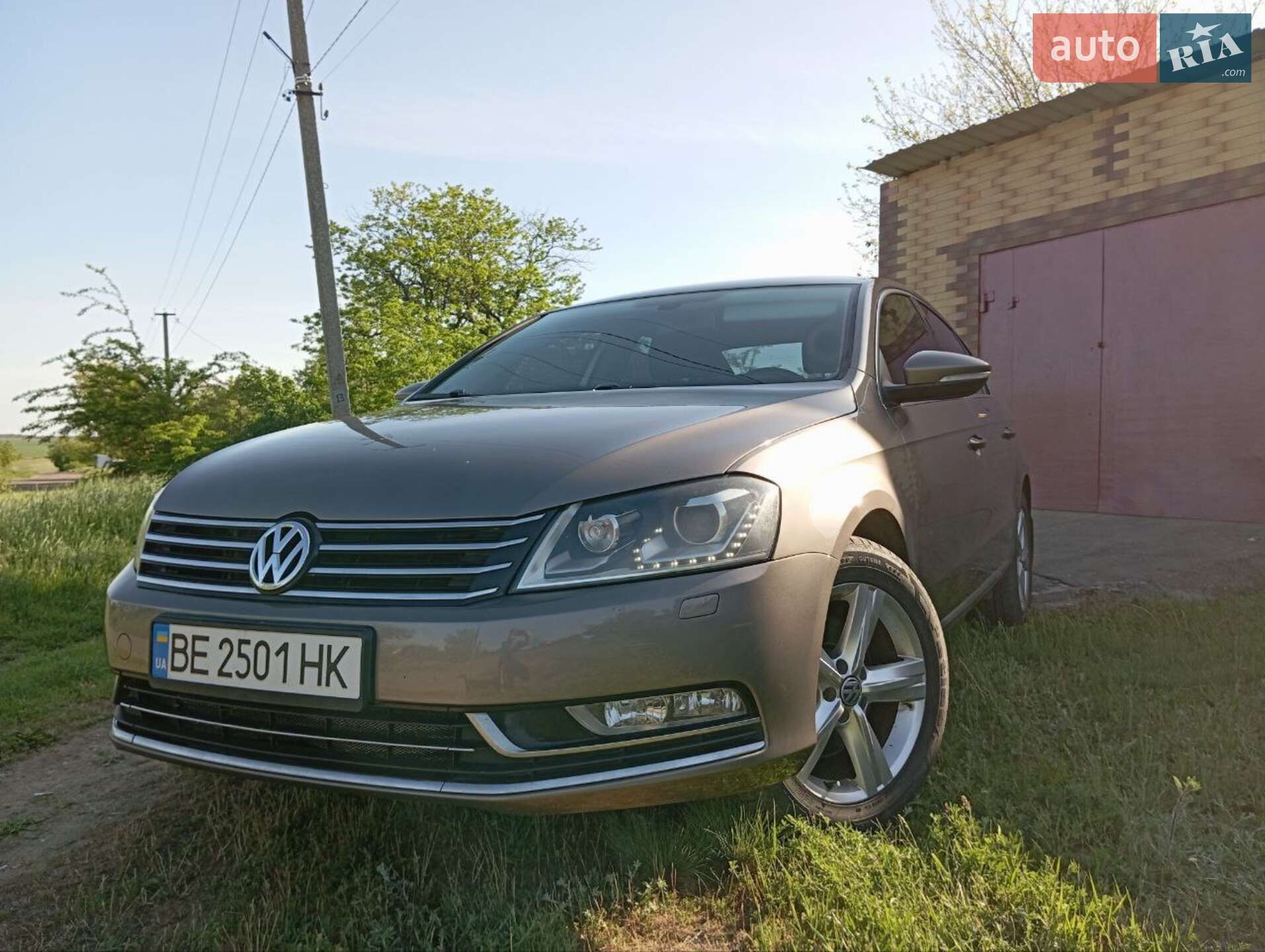 Volkswagen Passat 2011 VIN WVWZZZ3CZCP002385 фото оголошення 2 з 27