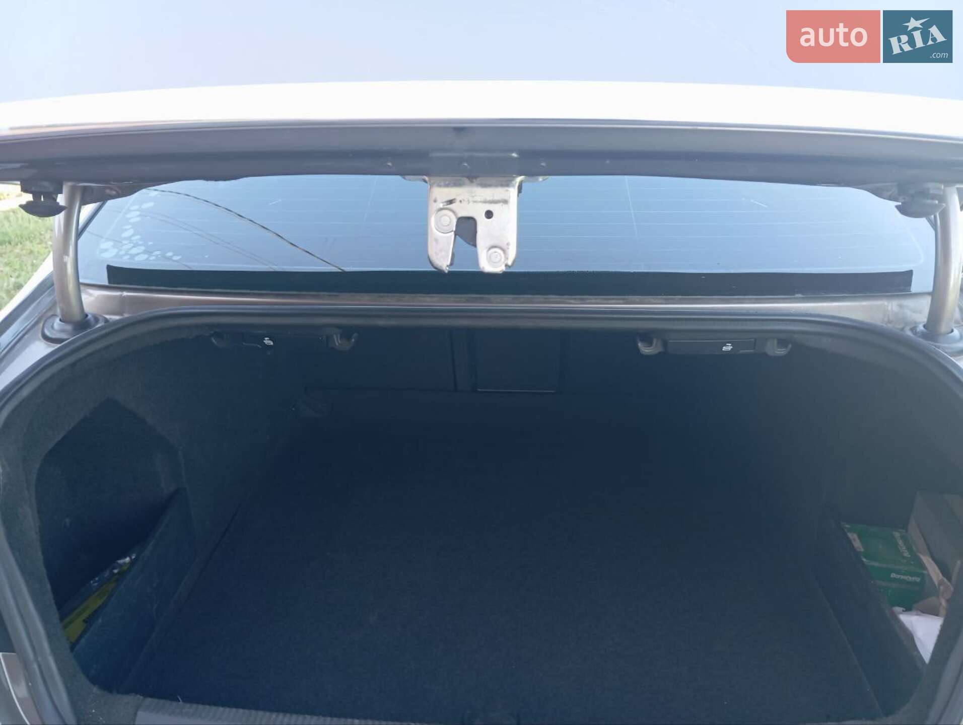Volkswagen Passat 2011 VIN WVWZZZ3CZCP002385 фото оголошення 8 з 27