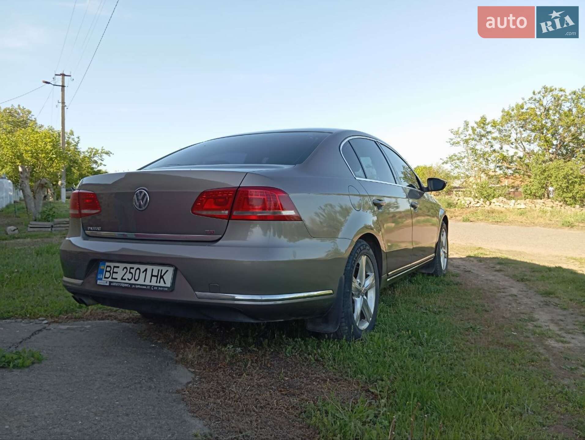 Volkswagen Passat 2011 VIN WVWZZZ3CZCP002385 фото оголошення 9 з 27