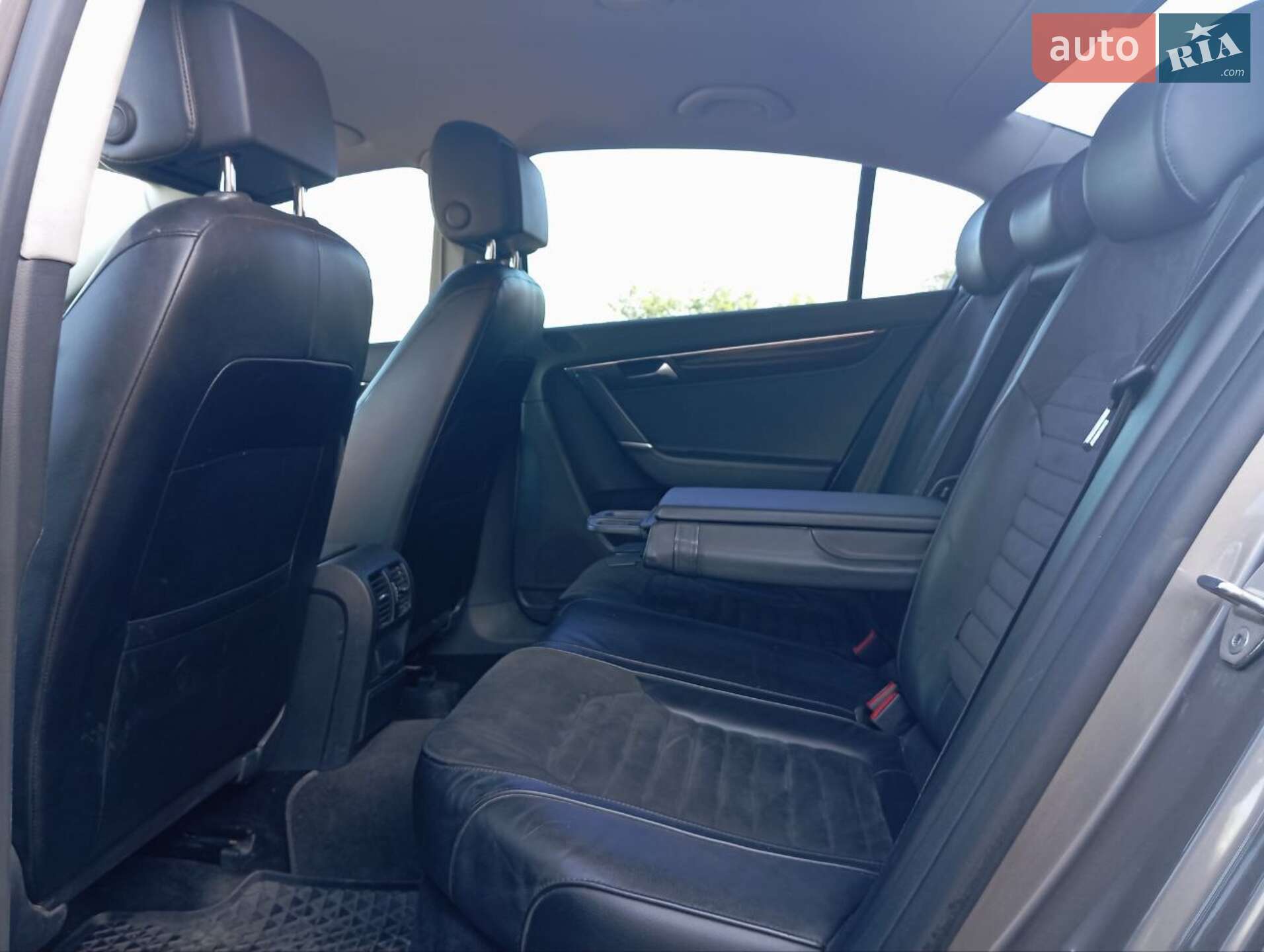 Volkswagen Passat 2011 VIN WVWZZZ3CZCP002385 фото оголошення 11 з 27