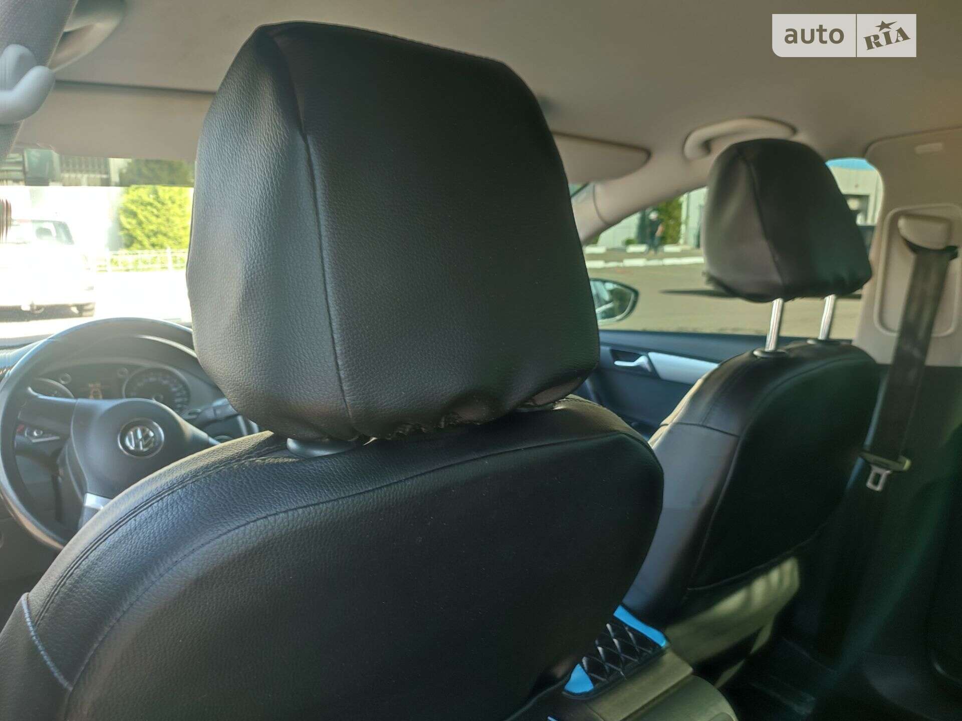 Volkswagen Passat 2012 VIN WVWZZZ3CZDP022031 фото оголошення 9 з 12