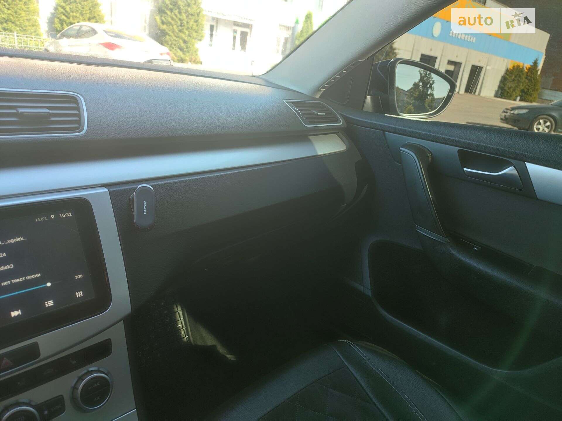 Volkswagen Passat 2012 VIN WVWZZZ3CZDP022031 фото оголошення 3 з 12
