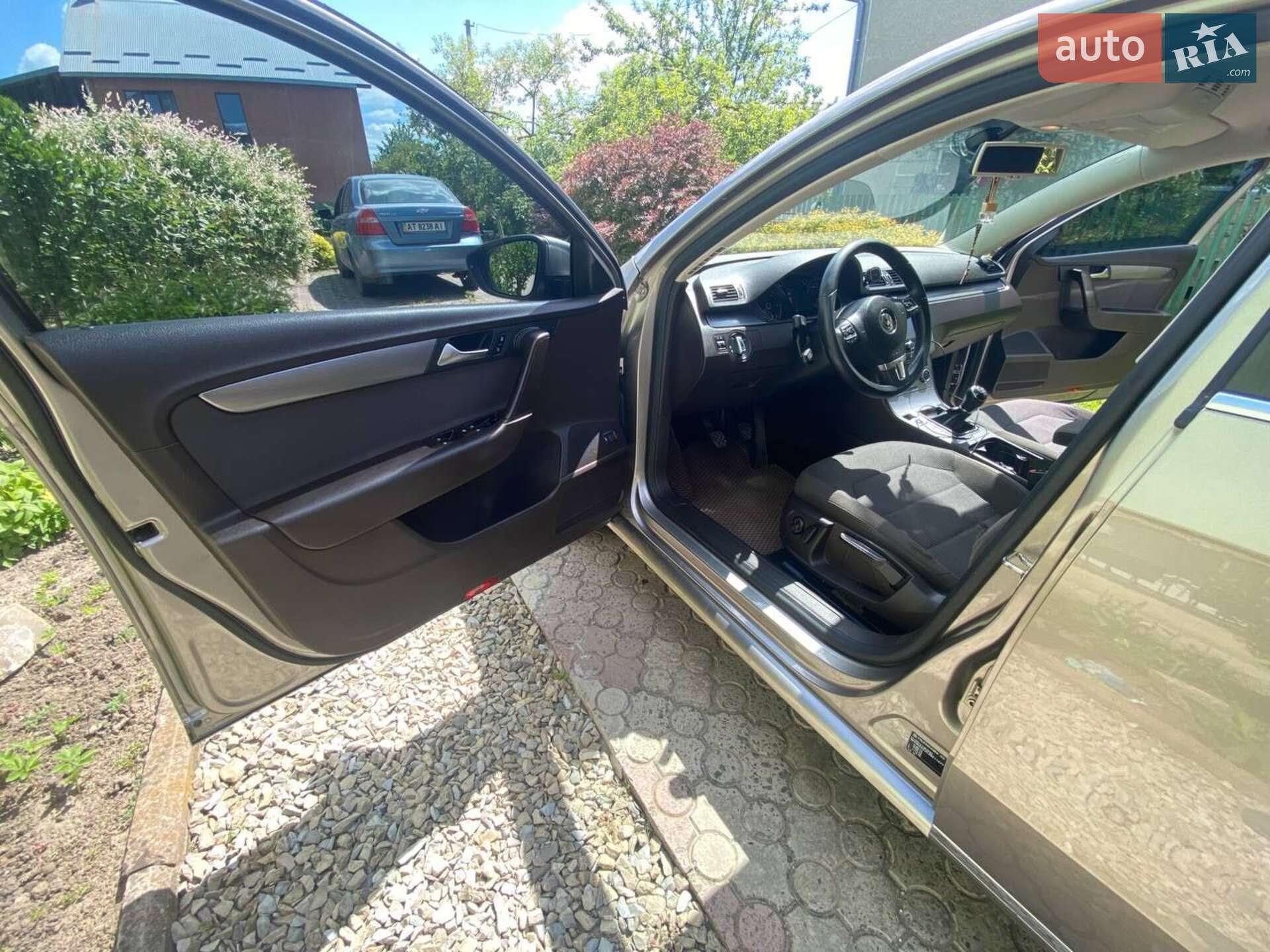 Volkswagen Passat 2014 VIN WVWZZZ3CZEE114771 фото оголошення 15 з 44