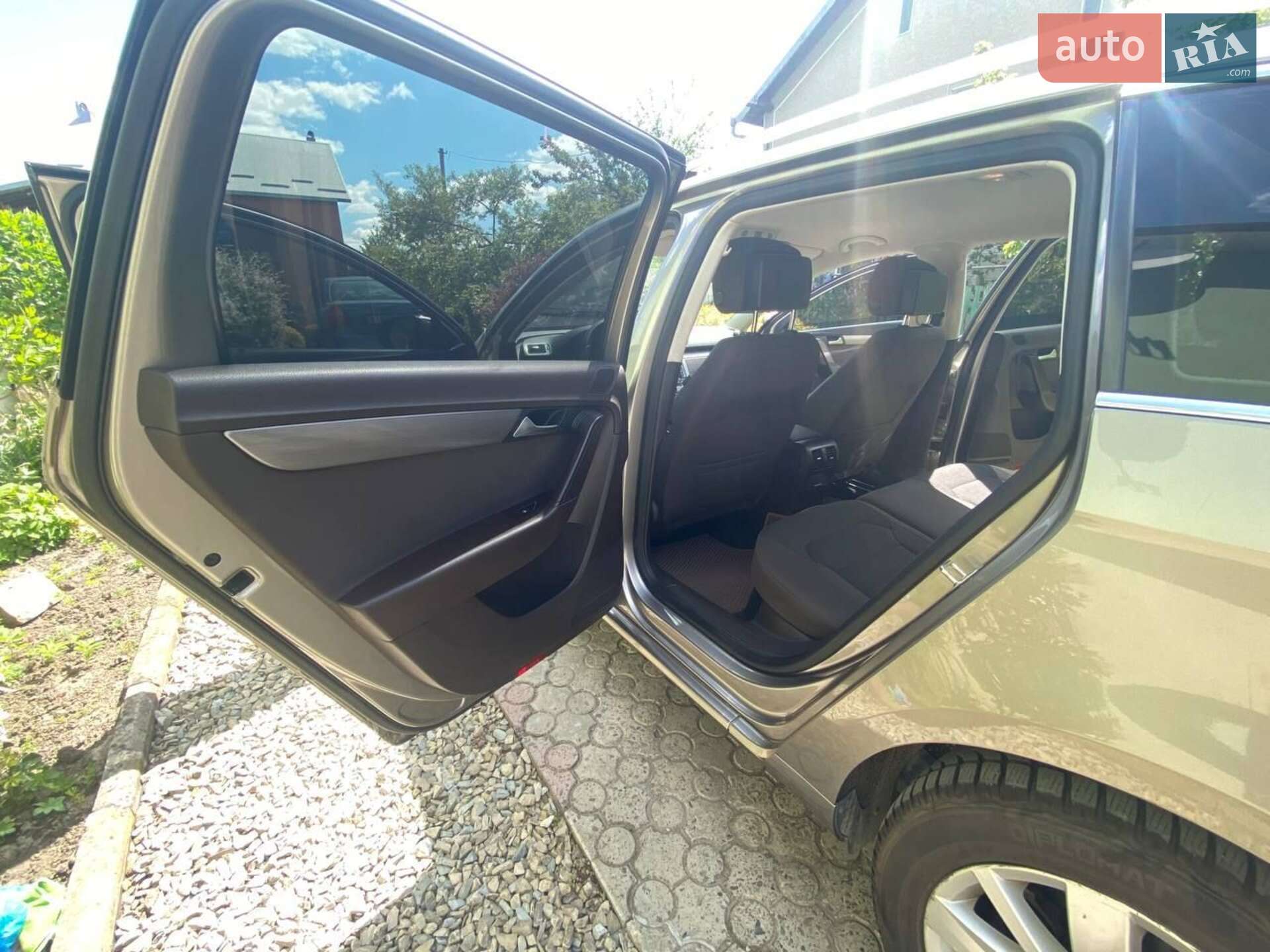 Volkswagen Passat 2014 VIN WVWZZZ3CZEE114771 фото оголошення 18 з 44