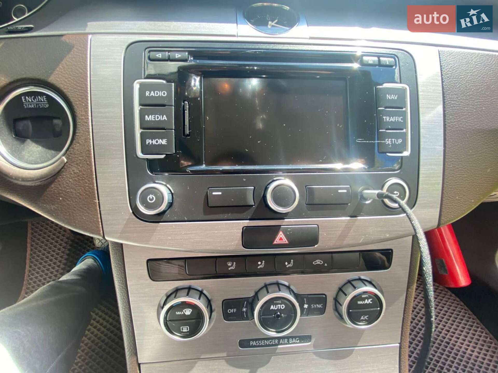 Volkswagen Passat 2014 VIN WVWZZZ3CZEE114771 фото оголошення 32 з 44