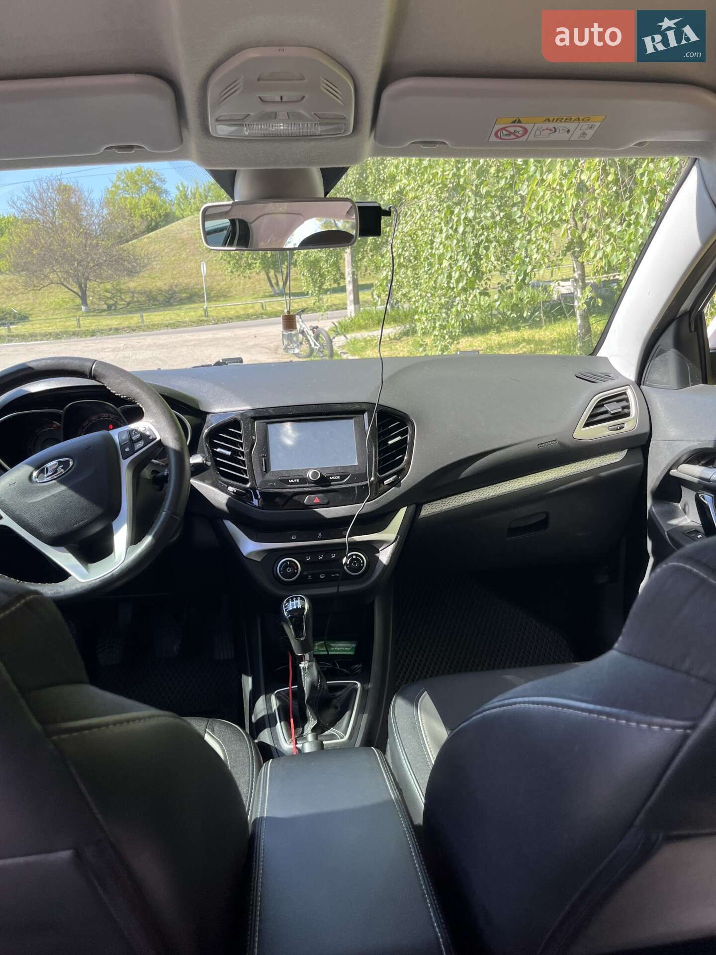 ВАЗ / Lada Vesta Cross 2020 VIN Y9ZGFK330M1317413 фото оголошення 4 з 15